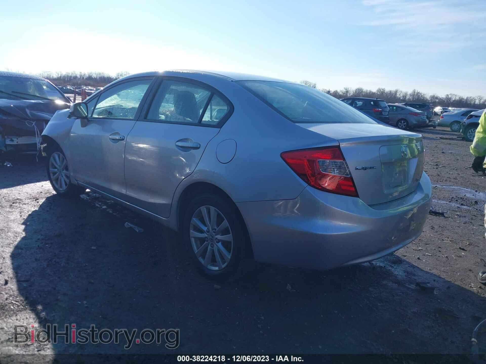 2012 HONDA CIVIC - VIN: 19XFB2F92CE013866 - Фото 3