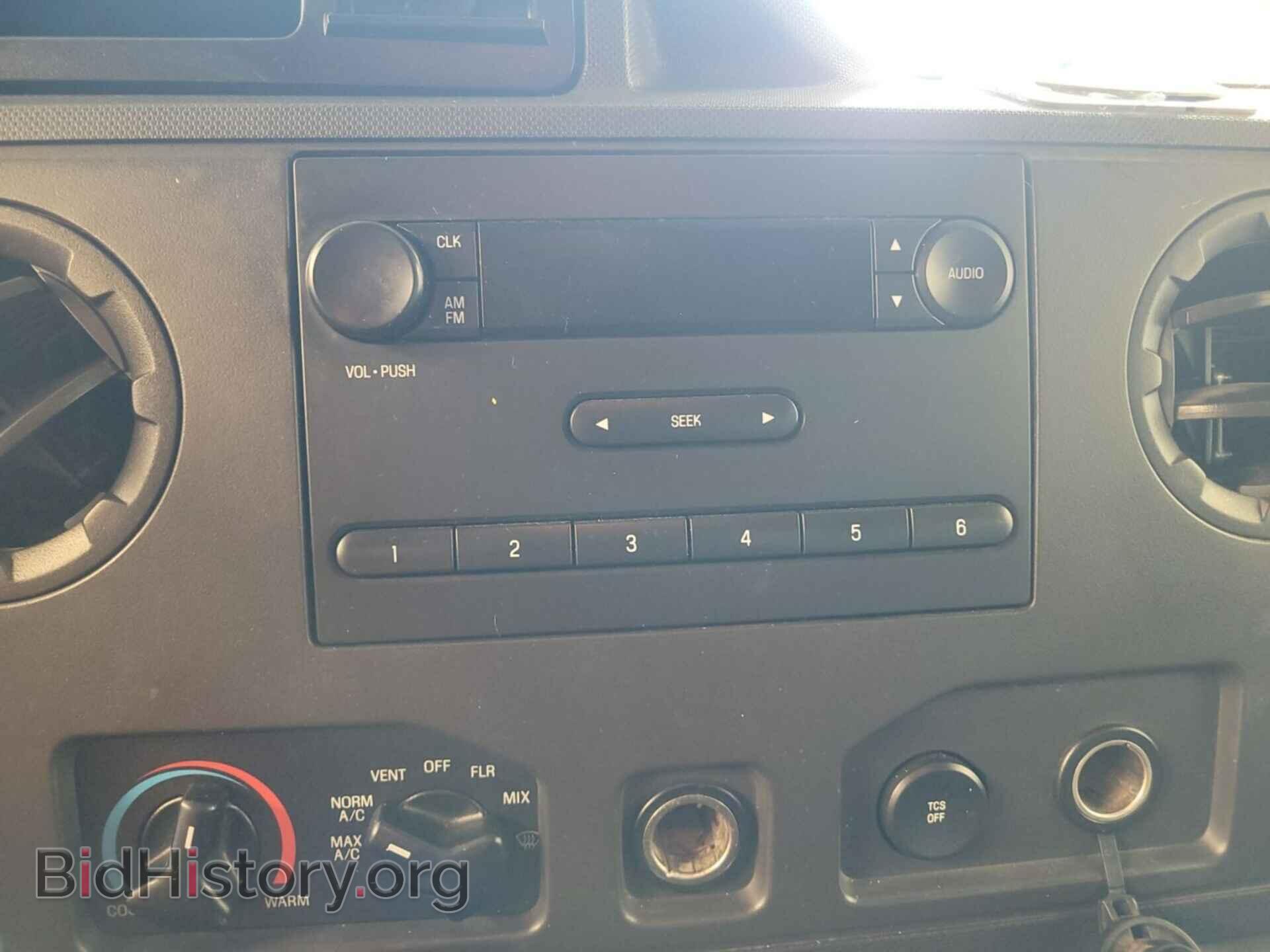 2011 FORD E-250 - VIN: 1FTNE2ELXBDB37044 - Фото 8