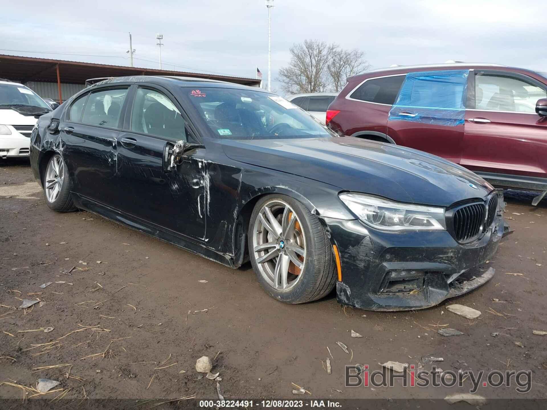 Photo WBA7F2C57GG415153 - BMW 7 SERIES 2016