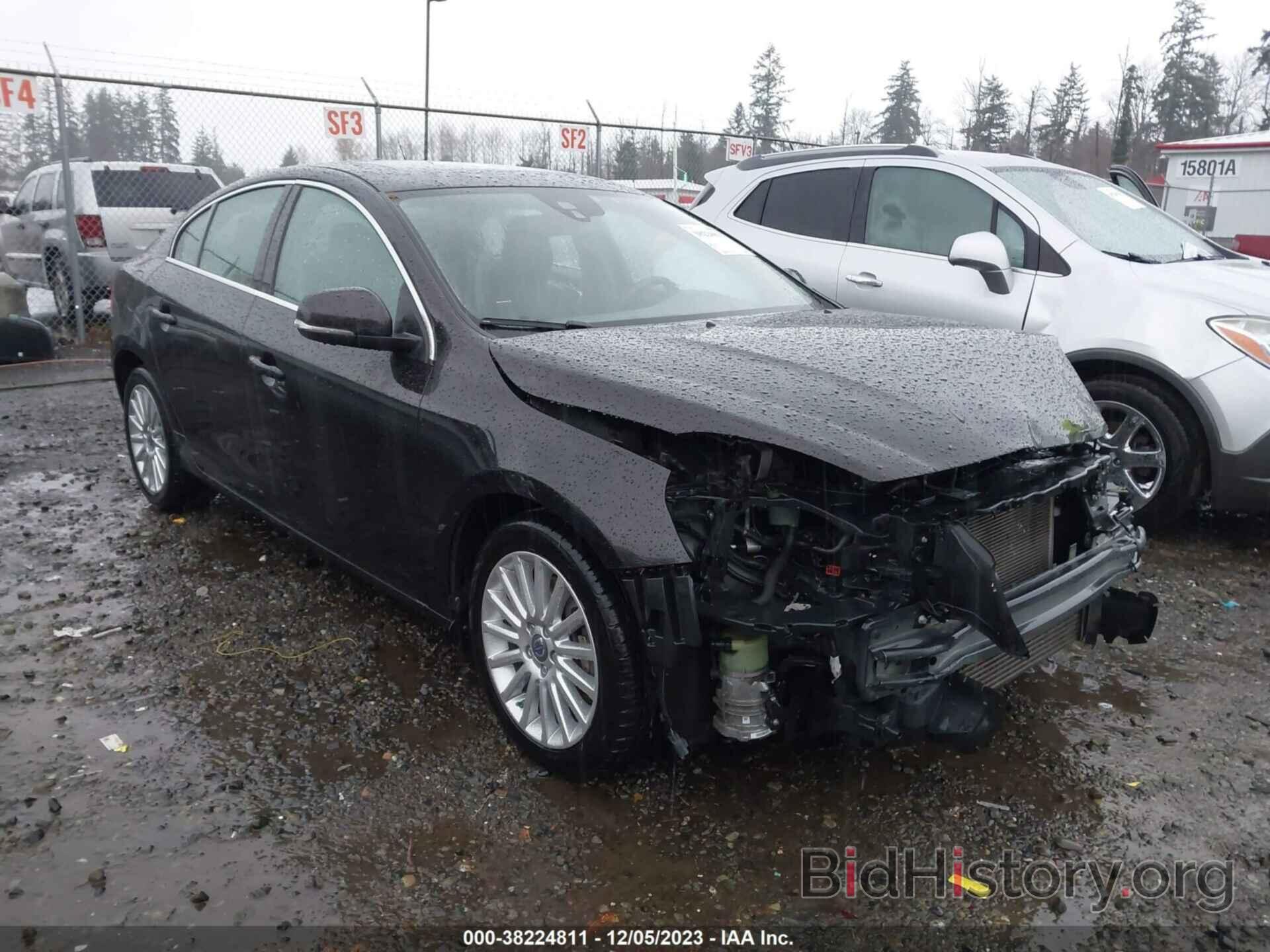 Photo YV1612FSXD2205373 - VOLVO S60 2013