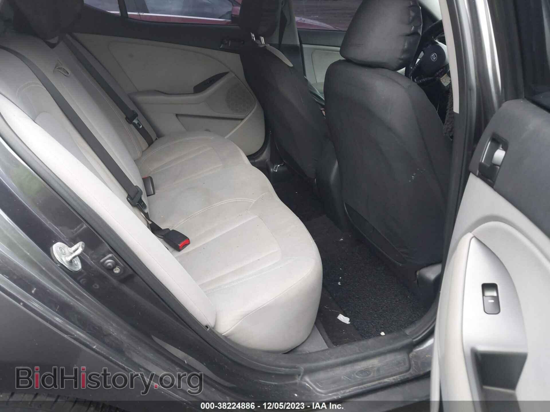 2011 KIA OPTIMA - VIN: KNAGM4A78B5126034 - Фото 8