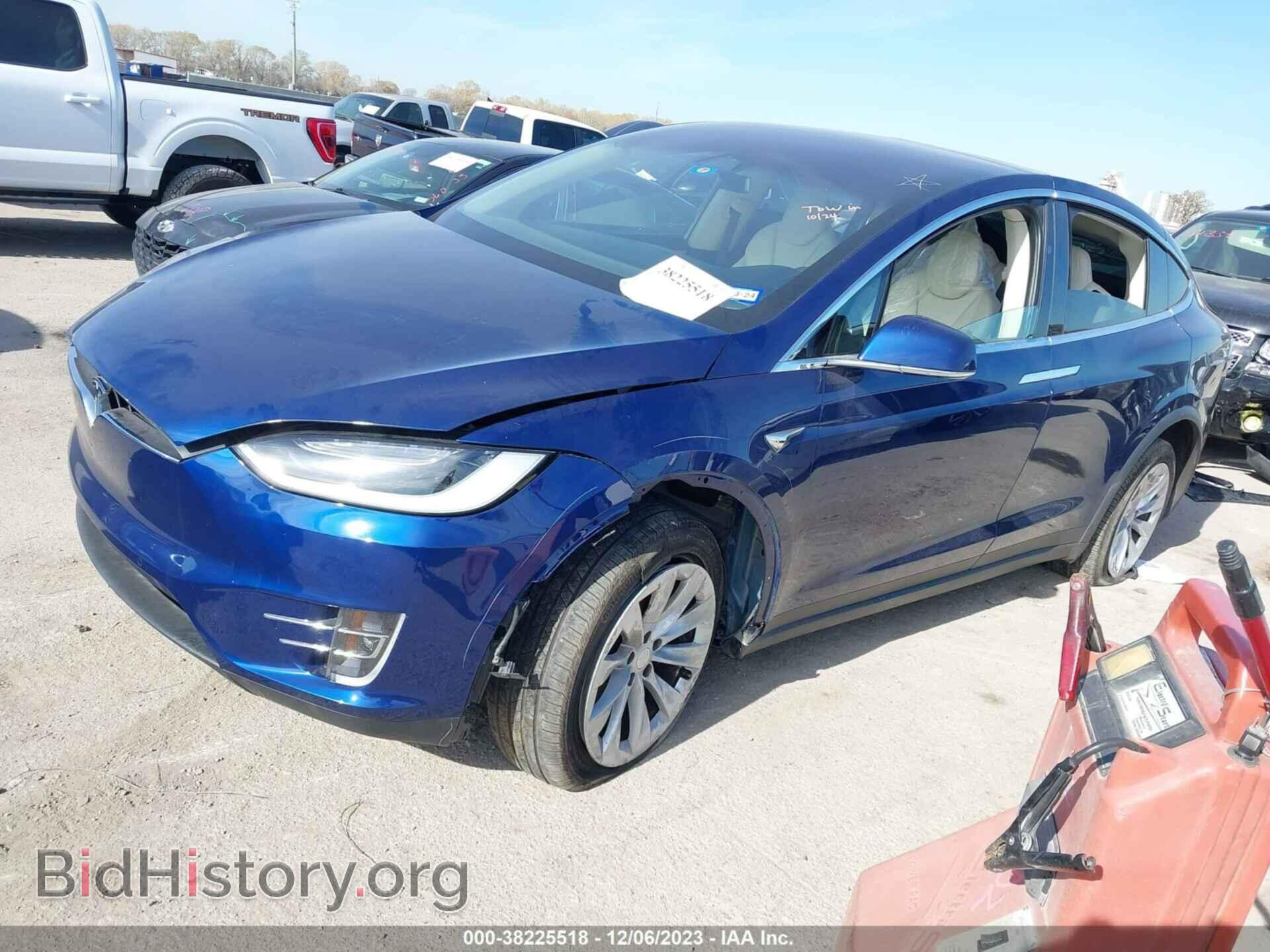 2018 TESLA MODEL X - VIN: 5YJXCDE29JF138467 - Фото 2