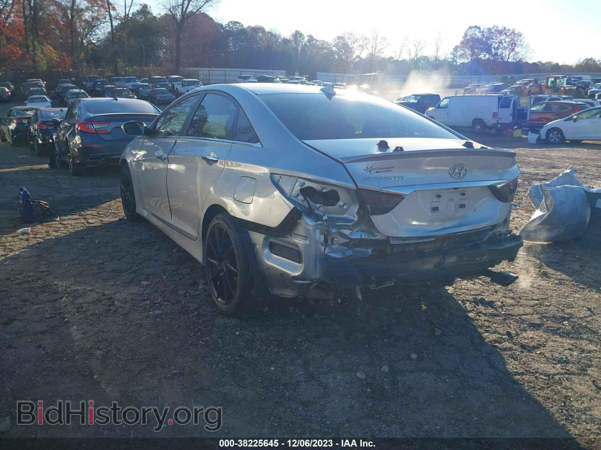 2014 HYUNDAI SONATA - VIN: 5NPEC4AC4EH876593 - Фото 3