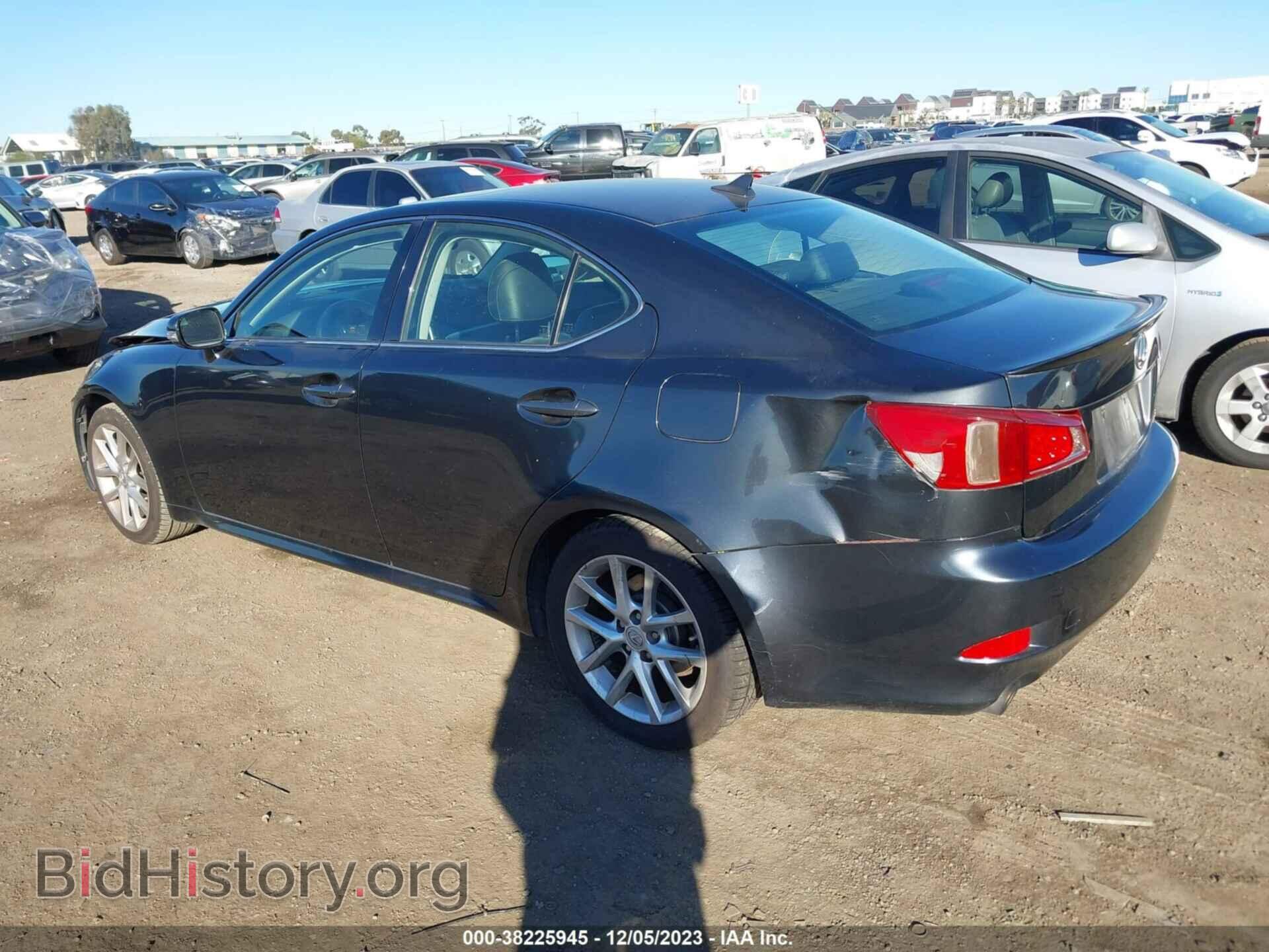 2011 LEXUS IS 250 - VIN: JTHBF5C2XB5143799 - Фото 3