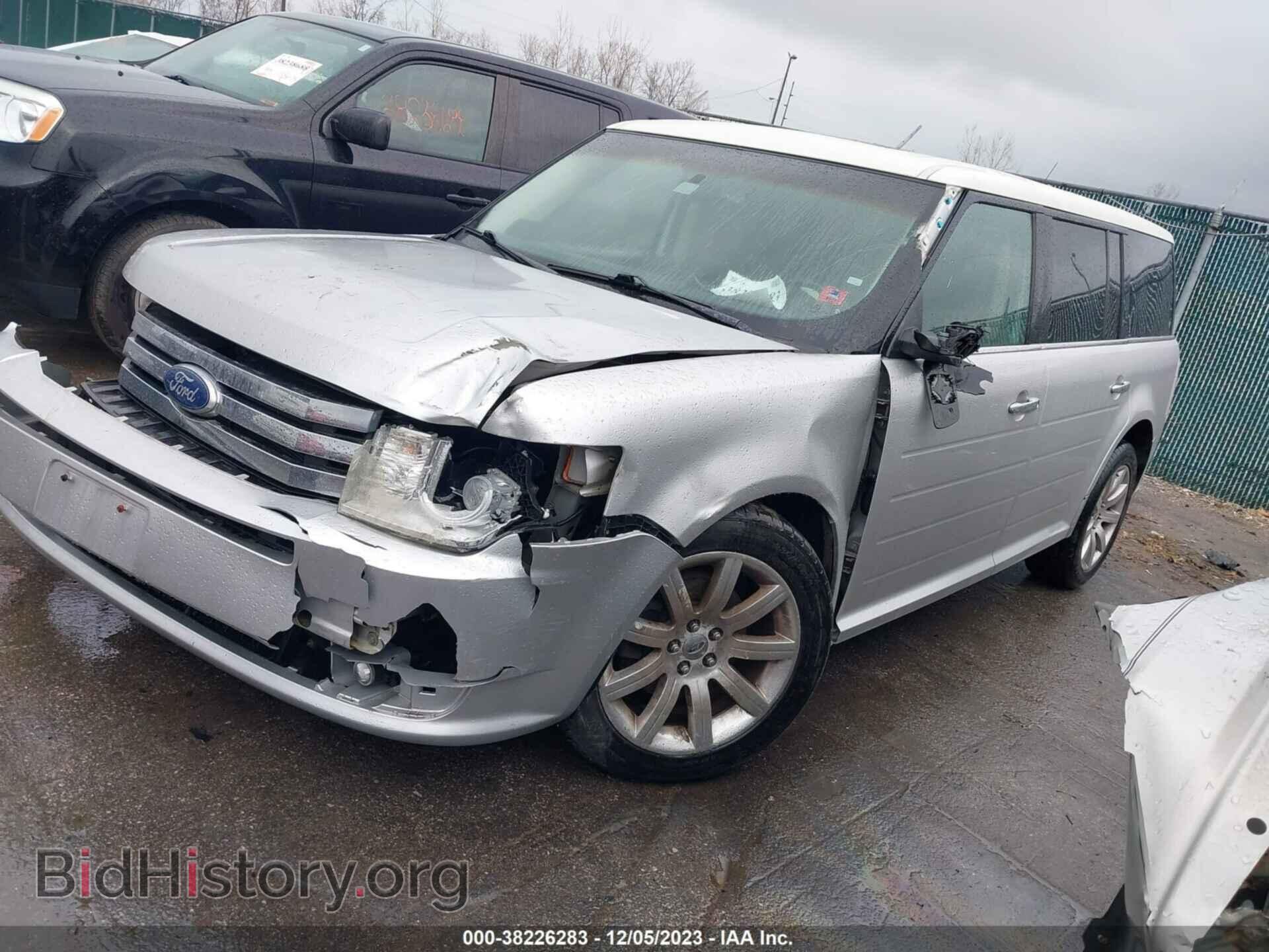 2011 FORD FLEX - VIN: 2FMGK5DC9BBD07478 - Photo 2