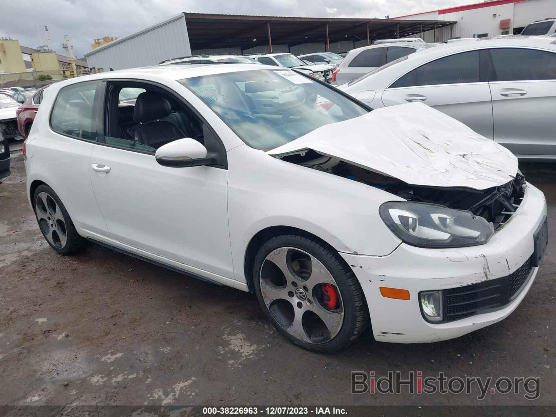 Photo WVWFD7AJ1BW147863 - VOLKSWAGEN GTI 2011