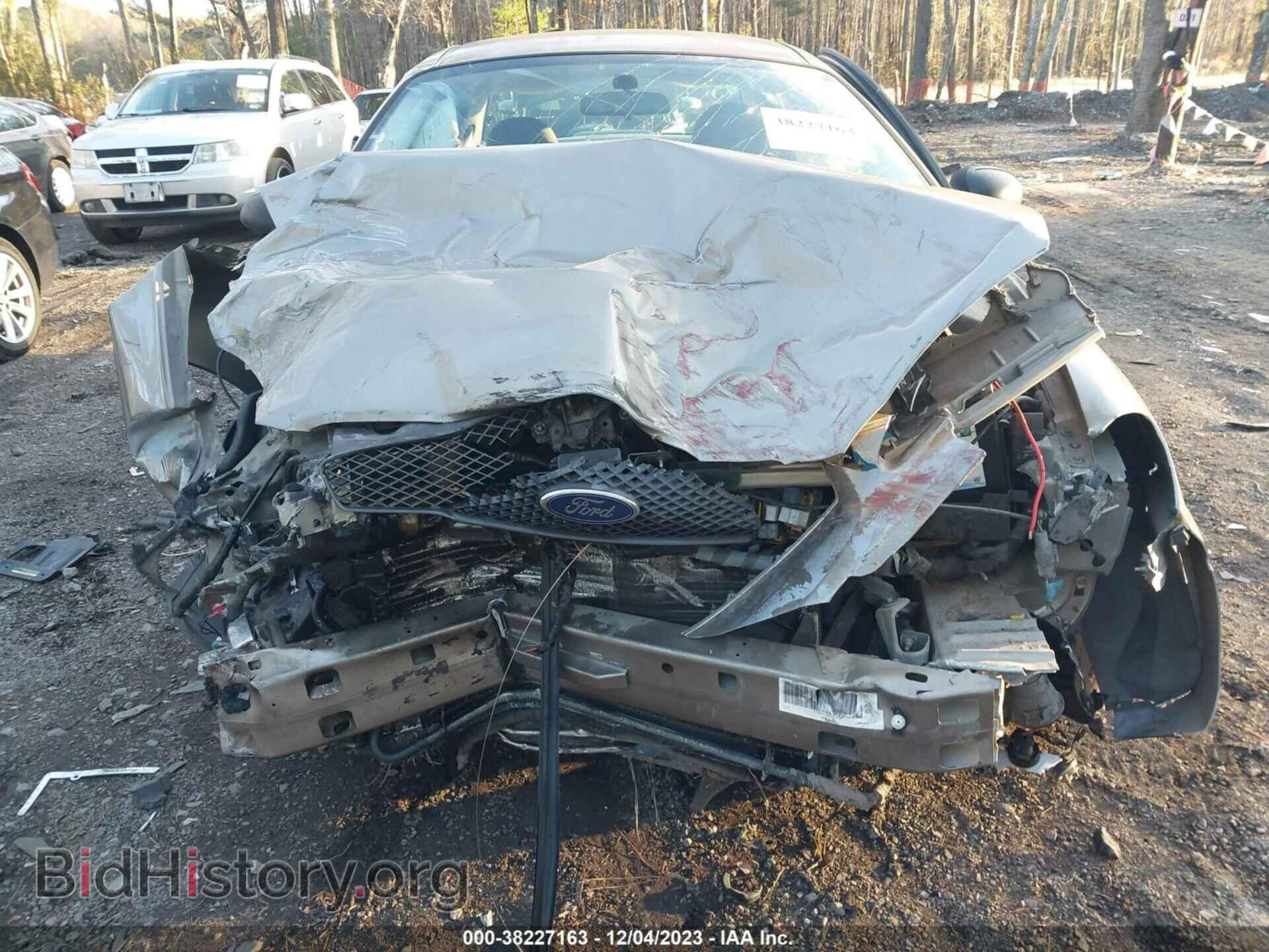 2006 FORD TAURUS - VIN: 1FAFP53UX6A221874 - Фото 6