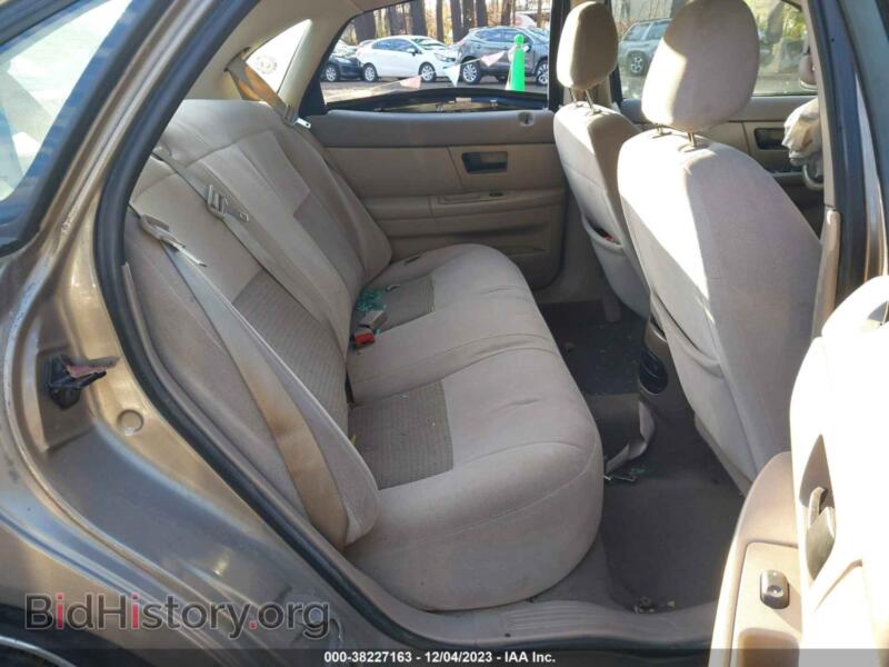 2006 Ford TAURUS (VIN 1FAFP53UX6A221874) — фото 8 из 15