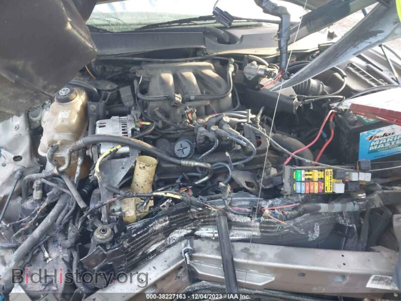 2006 Ford TAURUS (VIN 1FAFP53UX6A221874) — фото 10 из 15