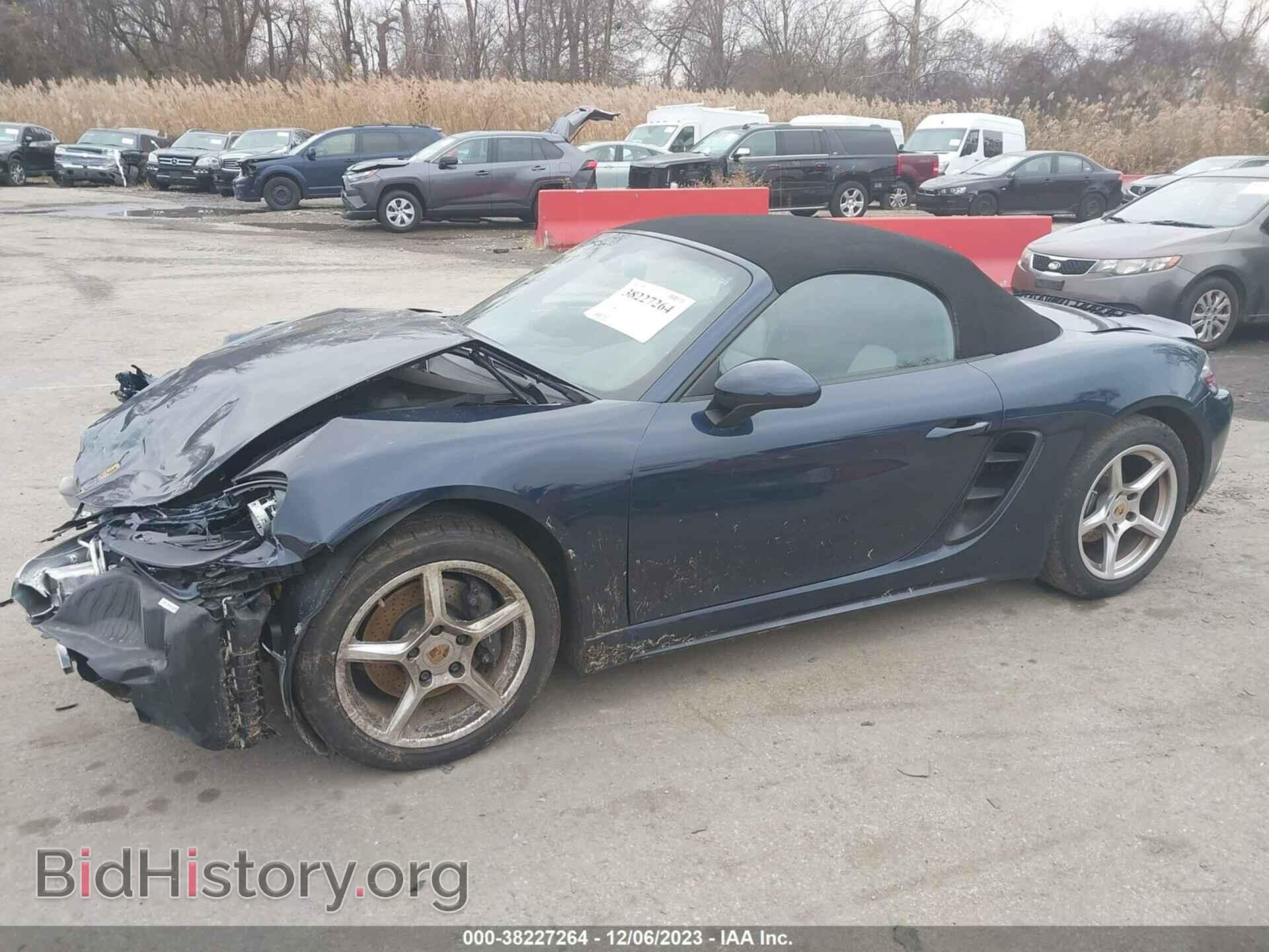 2019 PORSCHE 718 BOXSTER - VIN: WP0CA2A84KS210134 - Фото 2