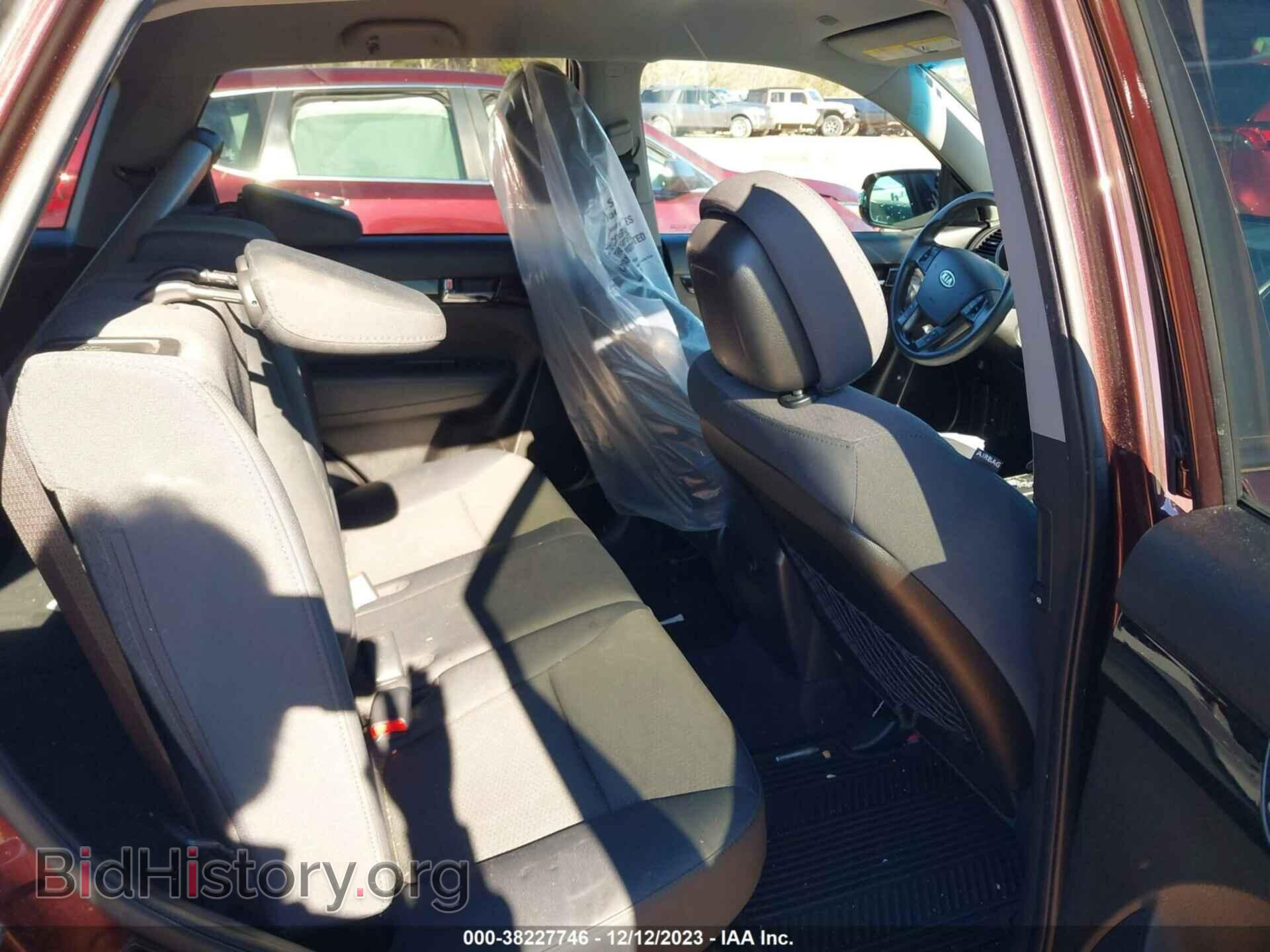 2013 KIA SORENTO - VIN: 5XYKT4A68DG324355 - Фото 8