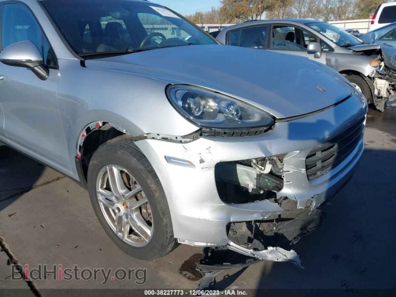 2016 Porsche CAYENNE (VIN WP1AA2A2XGKA14207) — фото 6 из 16