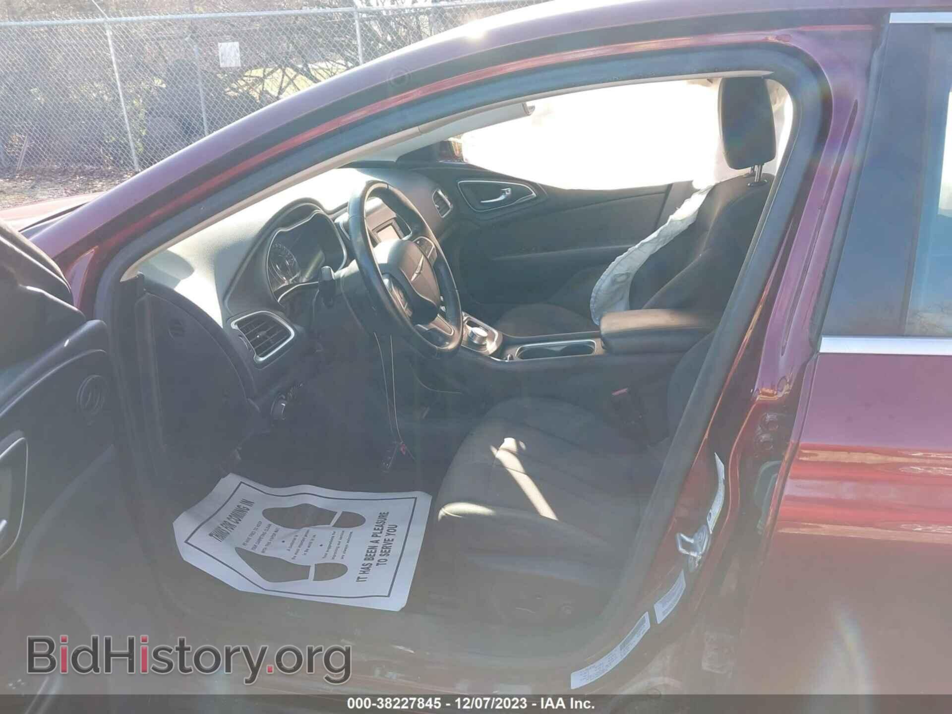2015 CHRYSLER 200 - VIN: 1C3CCCAB9FN661077 - Фото 5