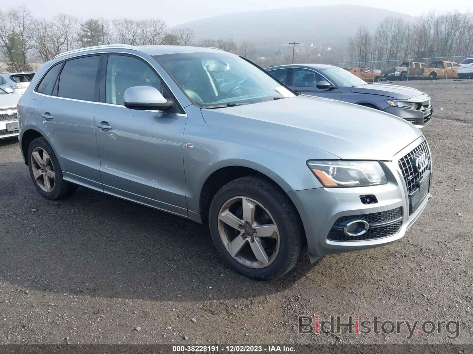 Фотография WA1DKAFP4BA090668 - AUDI Q5 2011