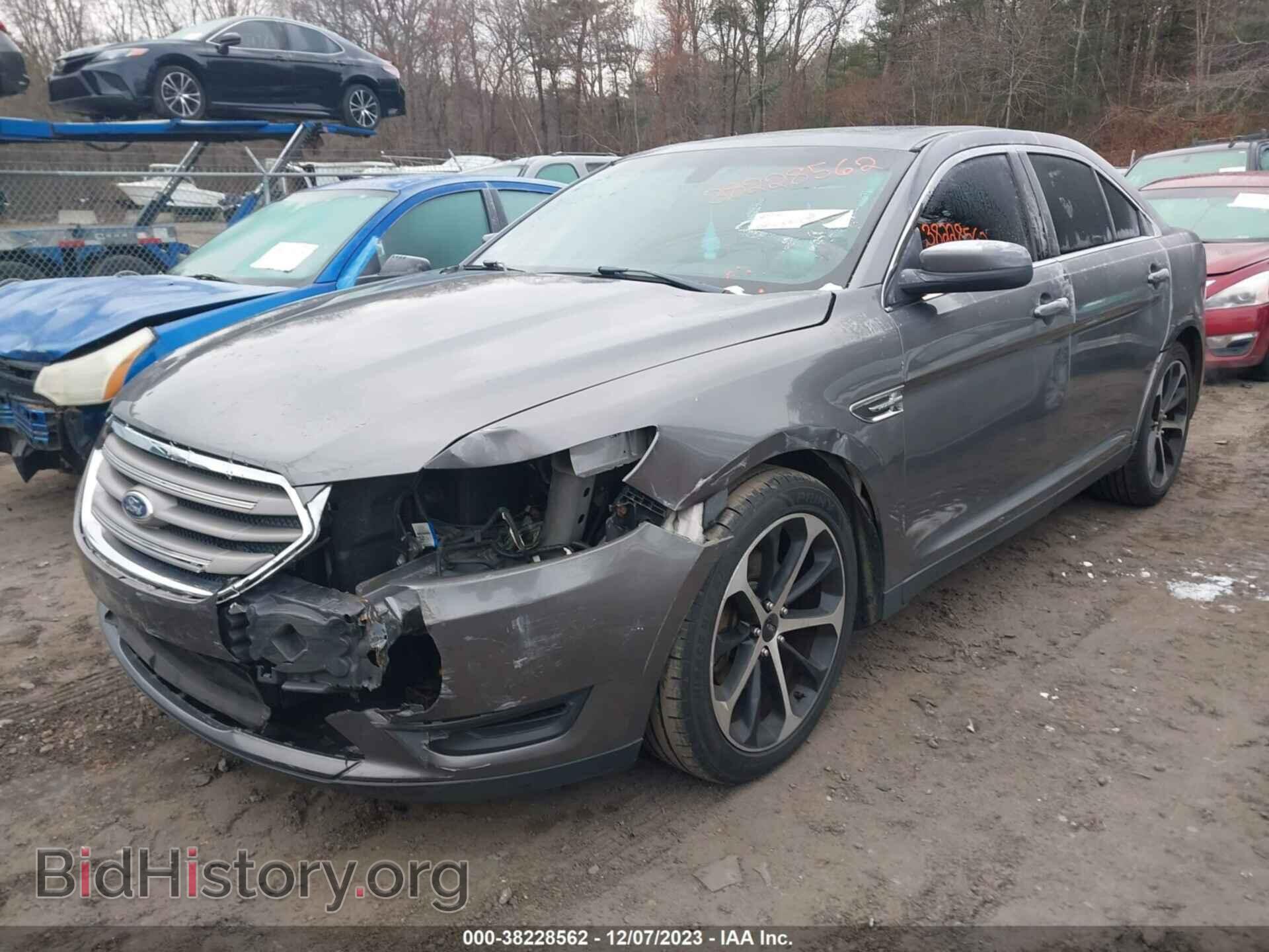 2014 FORD TAURUS - VIN: 1FAHP2E8XEG154633 - Фото 2