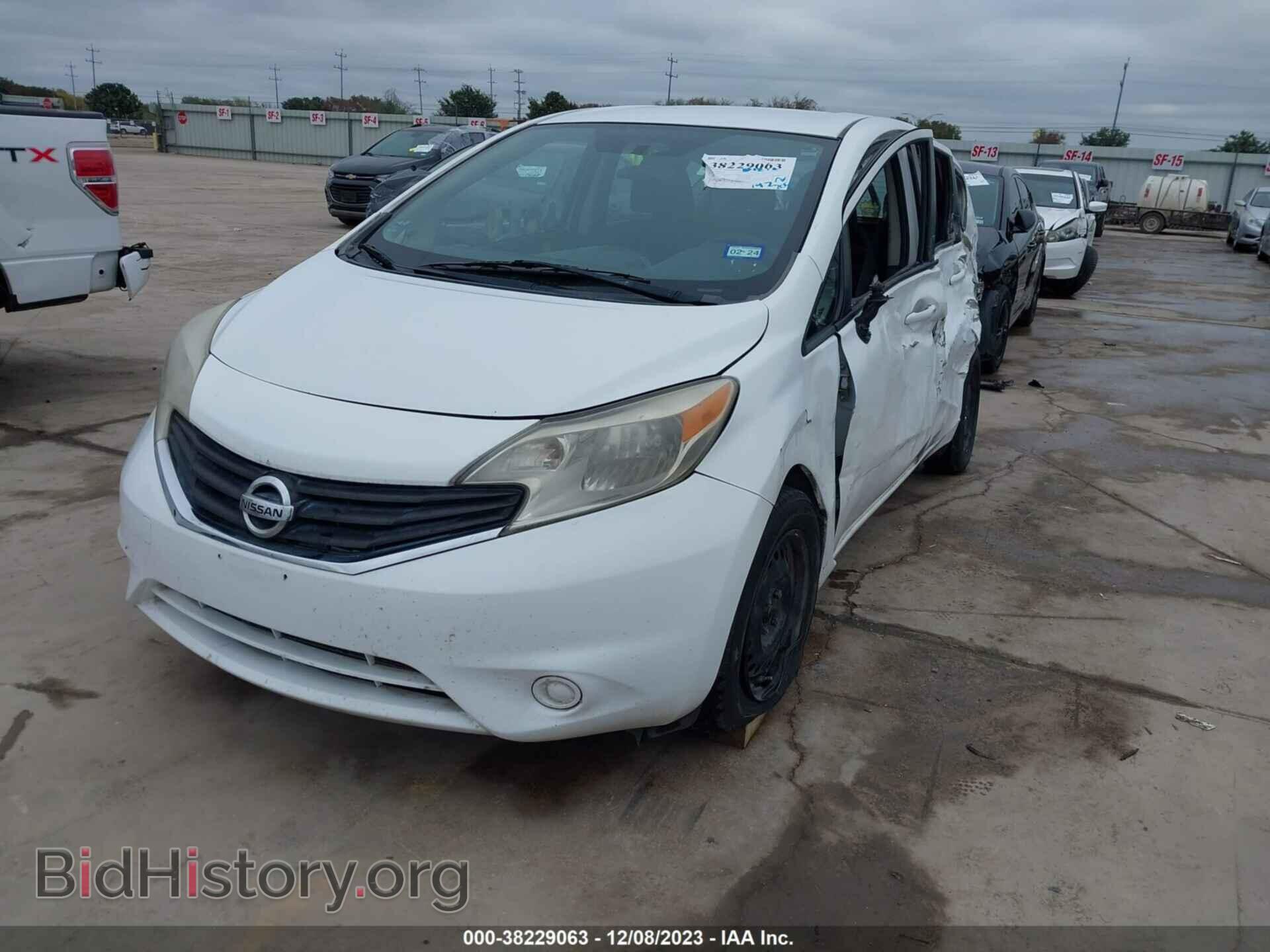 2015 NISSAN VERSA NOTE - VIN: 3N1CE2CP1FL413255 - Фото 2