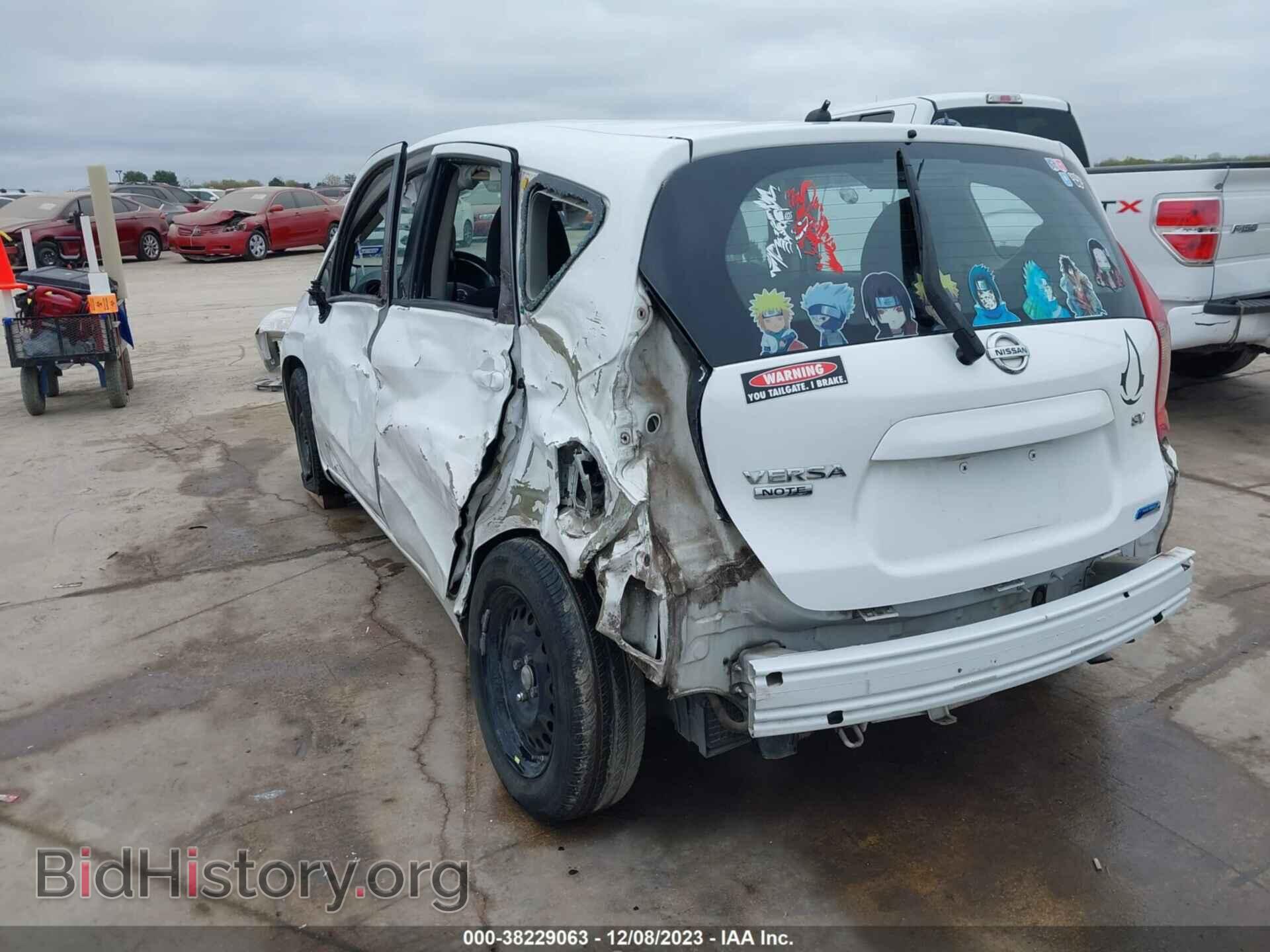2015 NISSAN VERSA NOTE - VIN: 3N1CE2CP1FL413255 - Фото 3