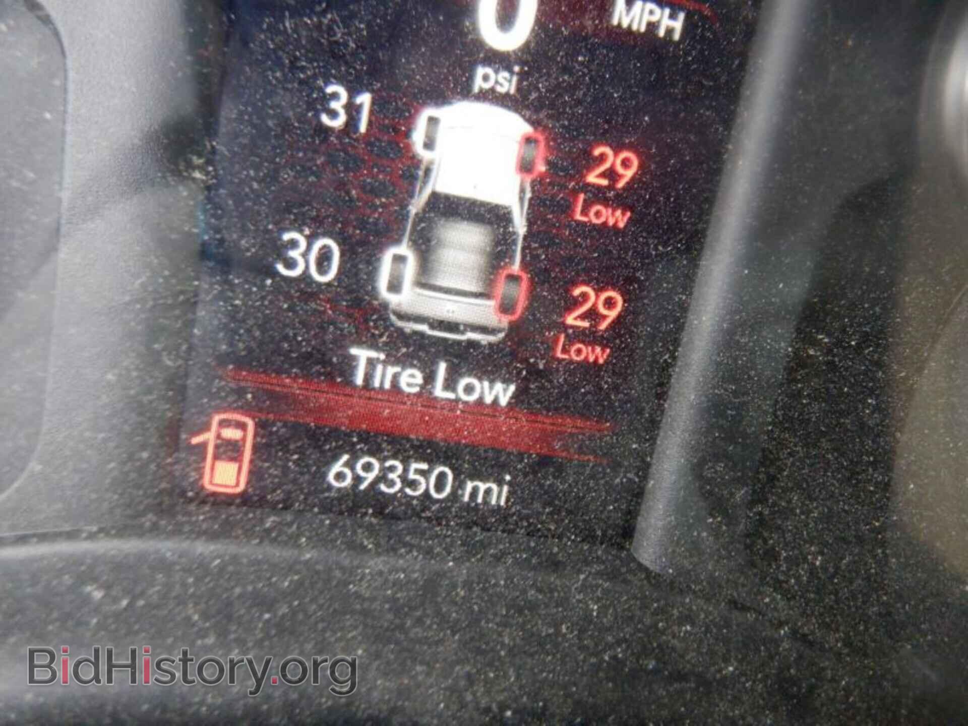 2021 RAM 1500 - VIN: 1C6RRFFG3MN662806 - Фото 2