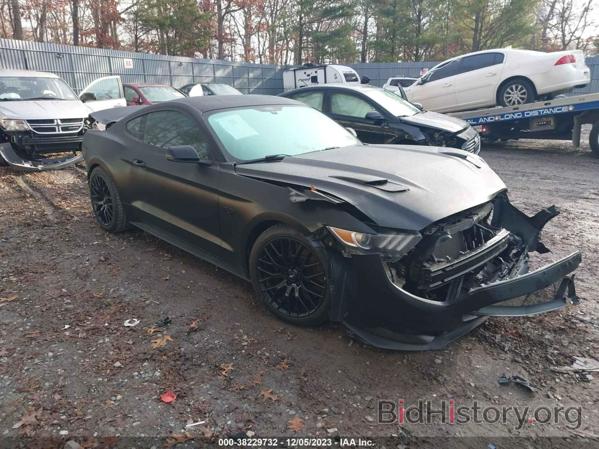 Photo 1FA6P8CF3H5202694 - FORD MUSTANG 2017