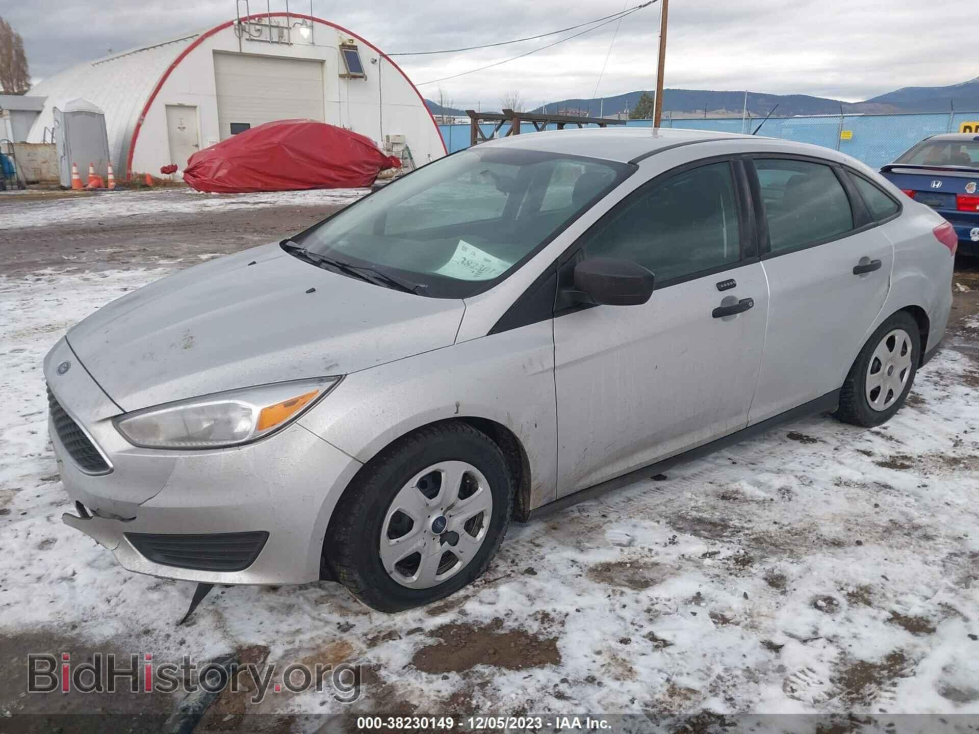 2016 FORD FOCUS - VIN: 1FADP3E27GL282824 - Фото 2