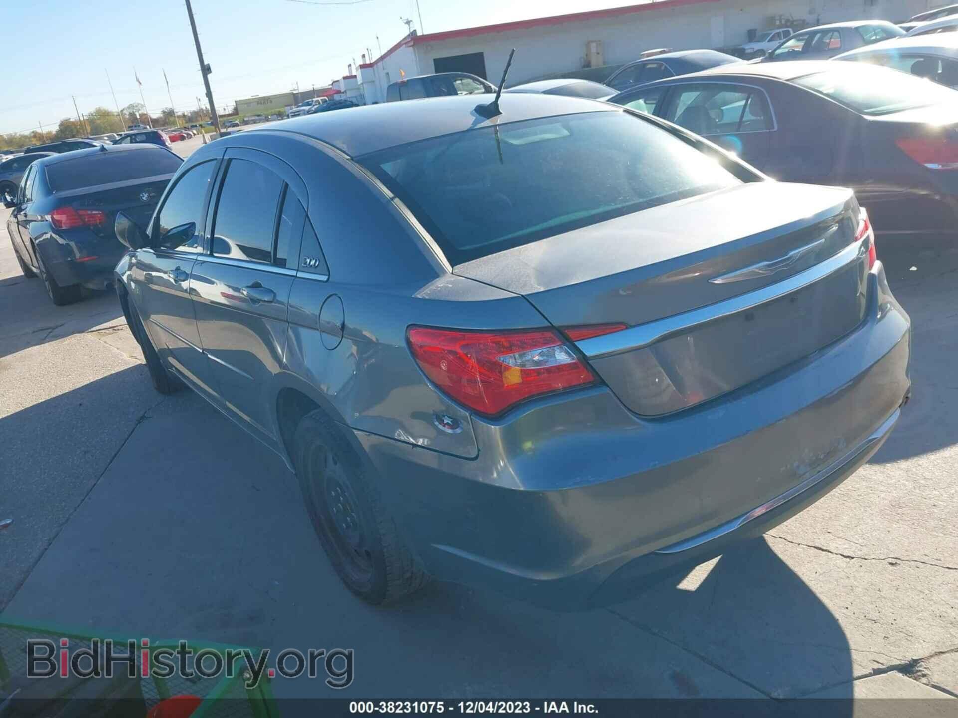 2012 CHRYSLER 200 - VIN: 1C3CCBAB6CN273374 - Фото 3