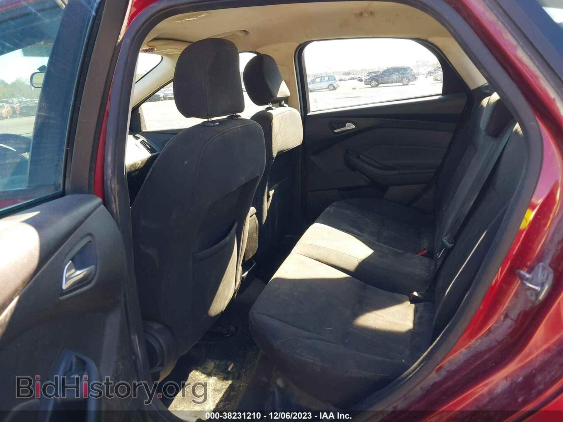 2016 FORD FOCUS - VIN: 1FADP3F21GL215375 - Фото 8