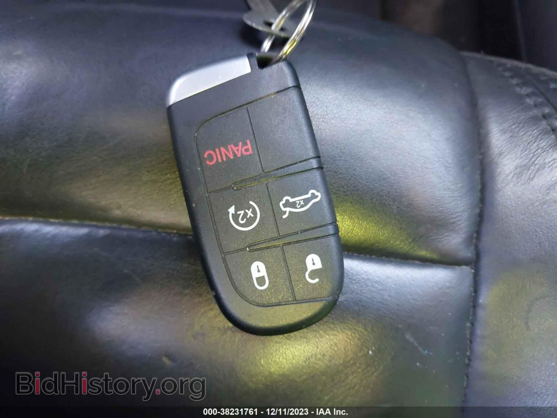 2016 CHRYSLER 200 - VIN: 1C3CCCAB0GN184878 - Фото 11