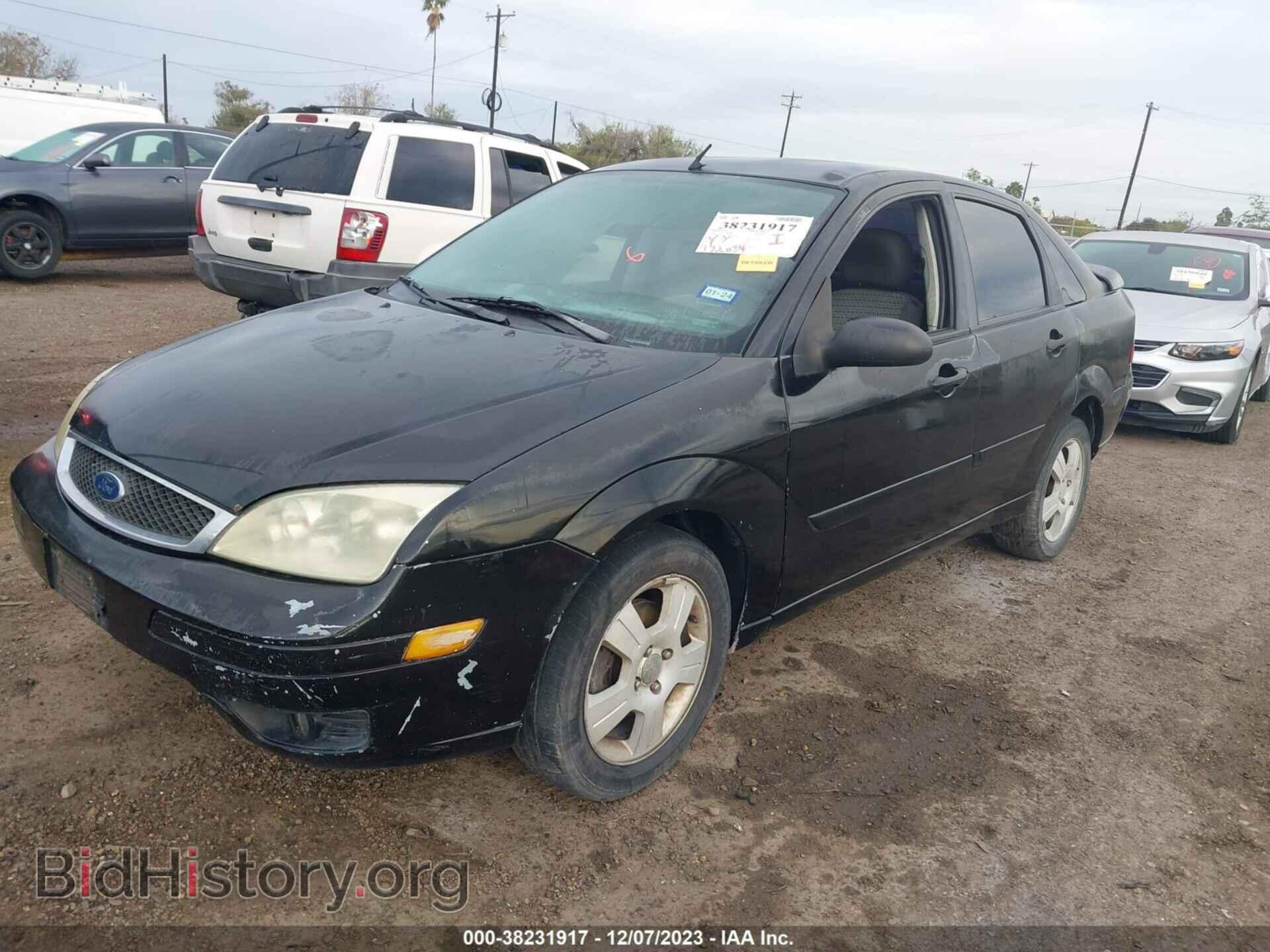 2007 FORD FOCUS - VIN: 1FAHP34N47W222690 - Фото 2