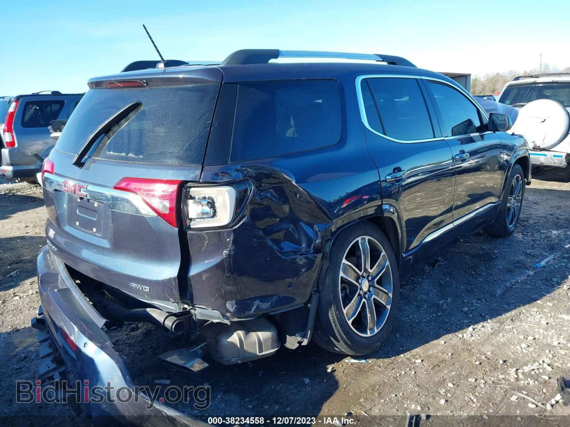 2018 GMC ACADIA - VIN: 1GKKNXLS9JZ201848 - Photo 4