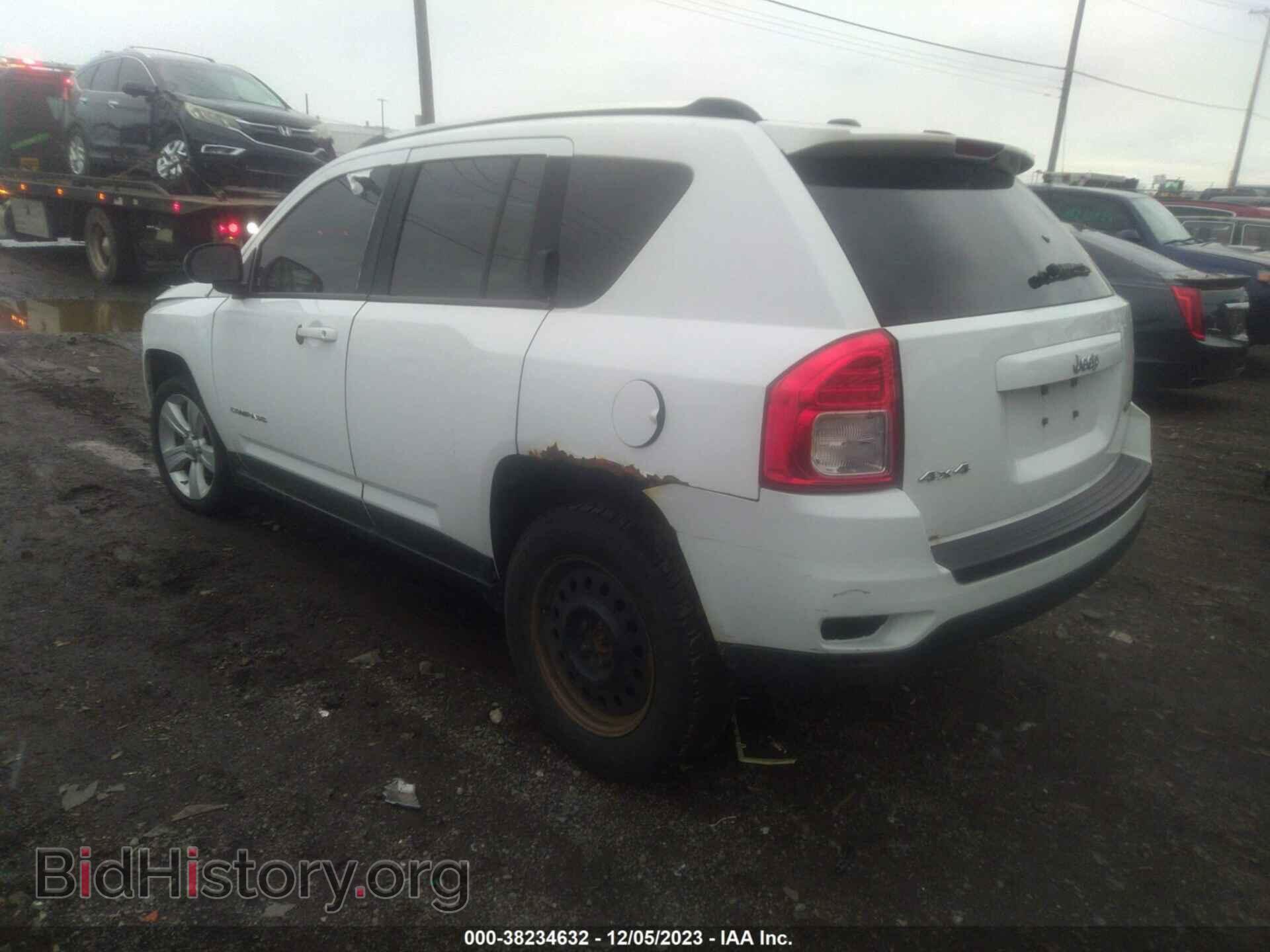 2011 JEEP COMPASS - VIN: 1J4NF1FB2BD281968 - Photo 3
