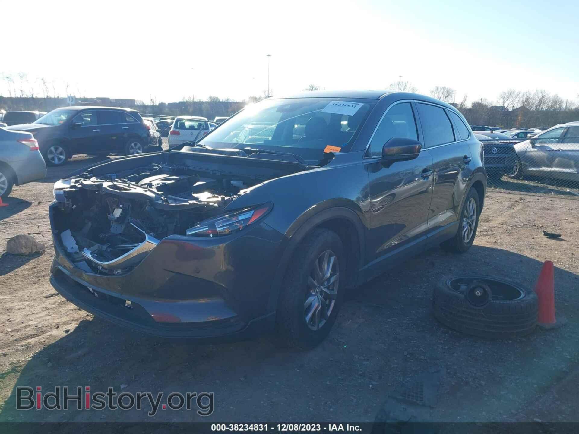 2018 MAZDA CX-9 - VIN: JM3TCACY6J0225477 - Фото 2