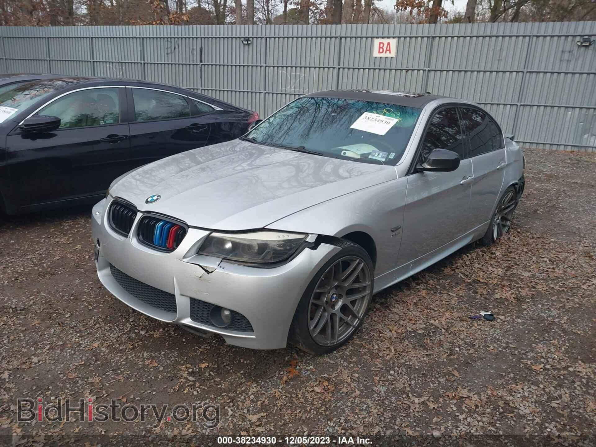 2009 BMW 328I - VIN: WBAPK53579A511609 - Фото 2