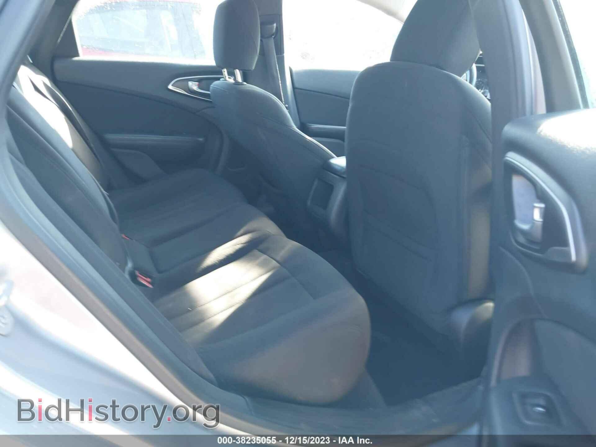 2015 CHRYSLER 200 - VIN: 1C3CCCAB5FN652196 - Фото 8