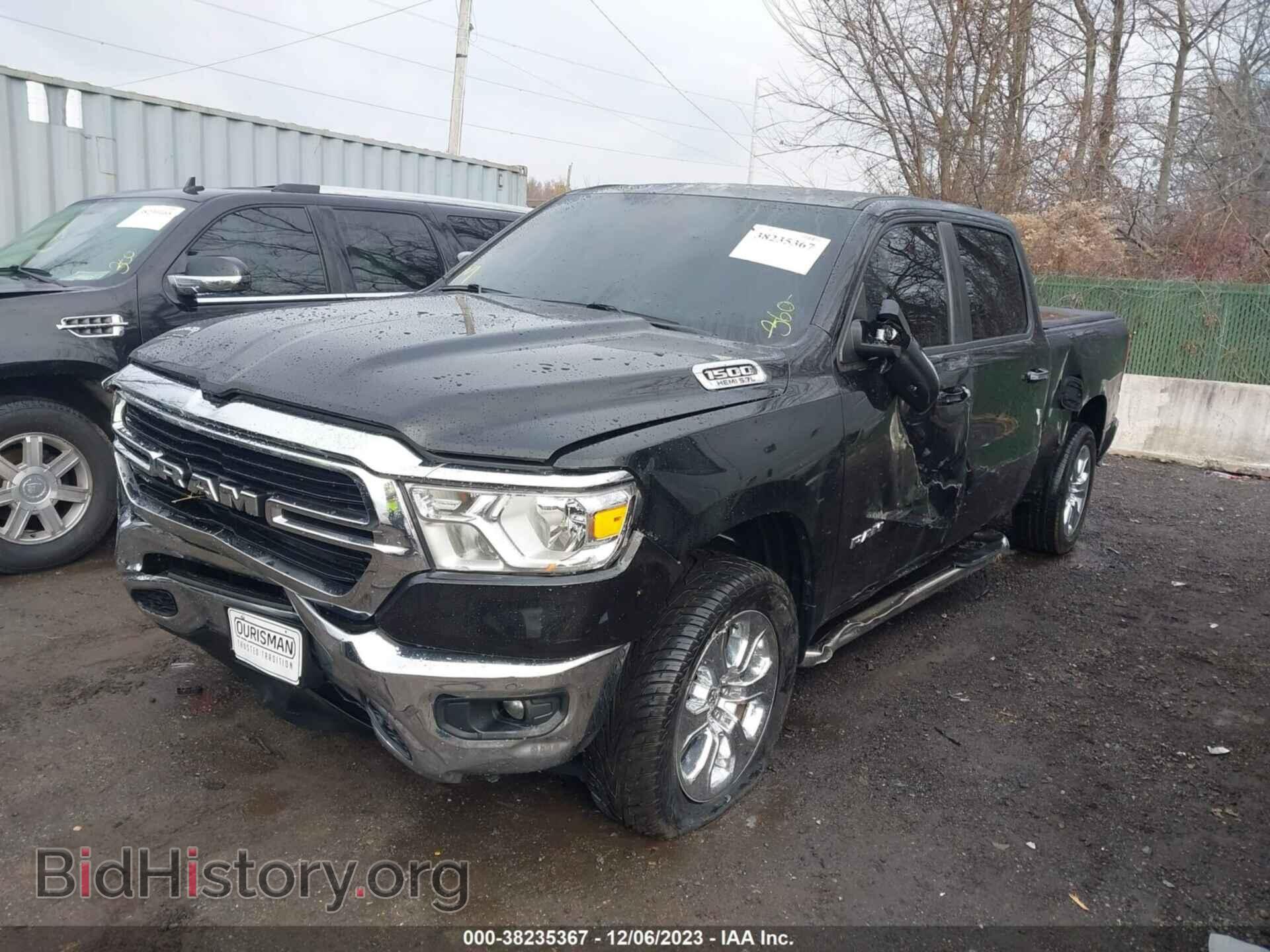 2020 RAM 1500 - VIN: 1C6SRFMT7LN126442 - Фото 2