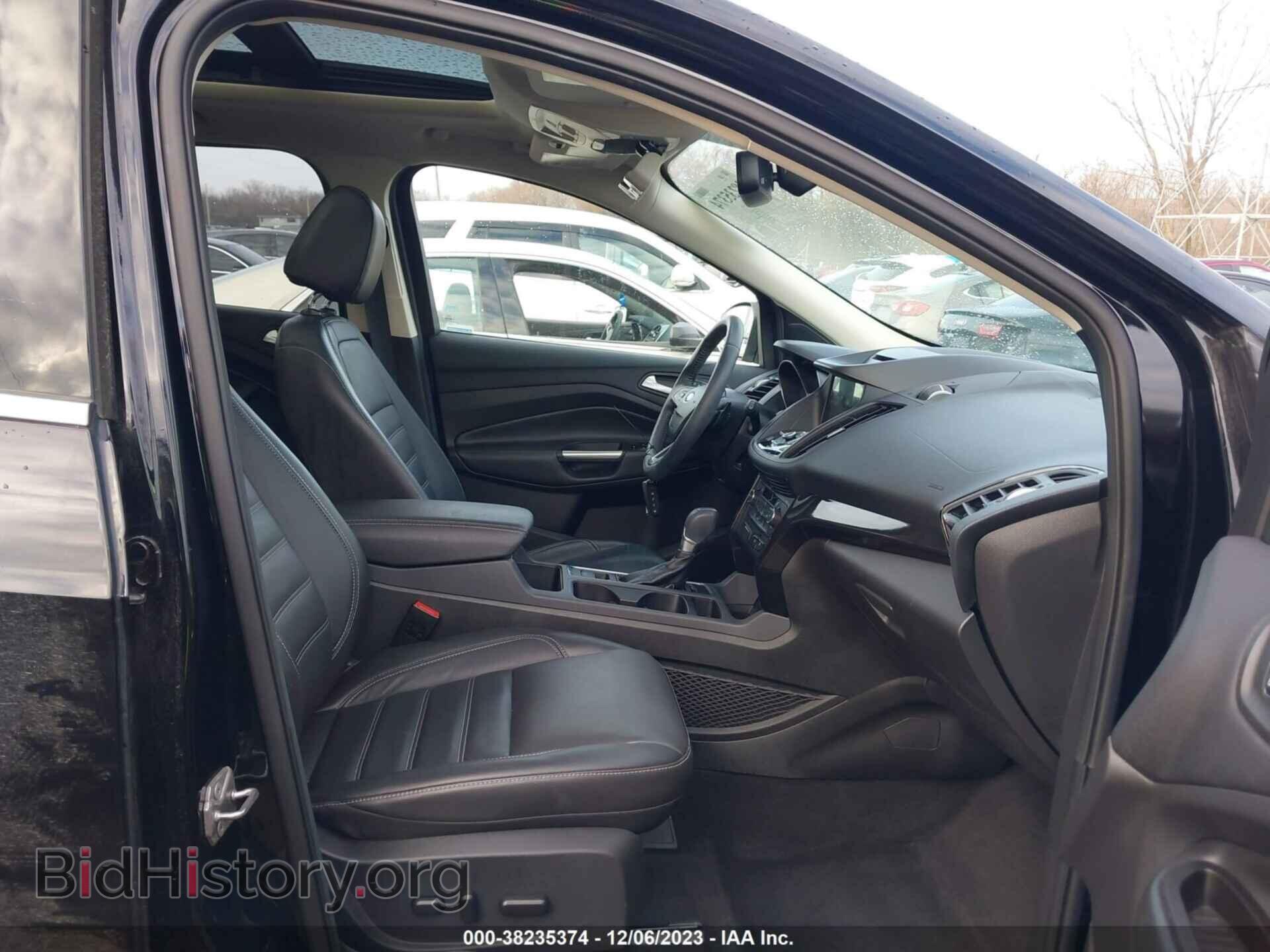 2017 FORD ESCAPE - VIN: 1FMCU0J93HUD82748 - Photo 5