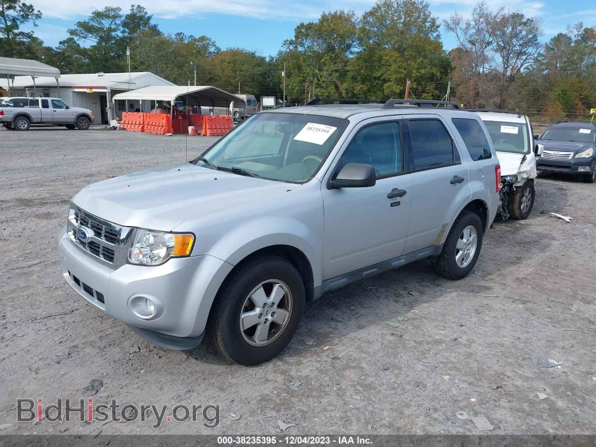 2012 FORD ESCAPE - VIN: 1FMCU0D77CKA71175 - Фото 2