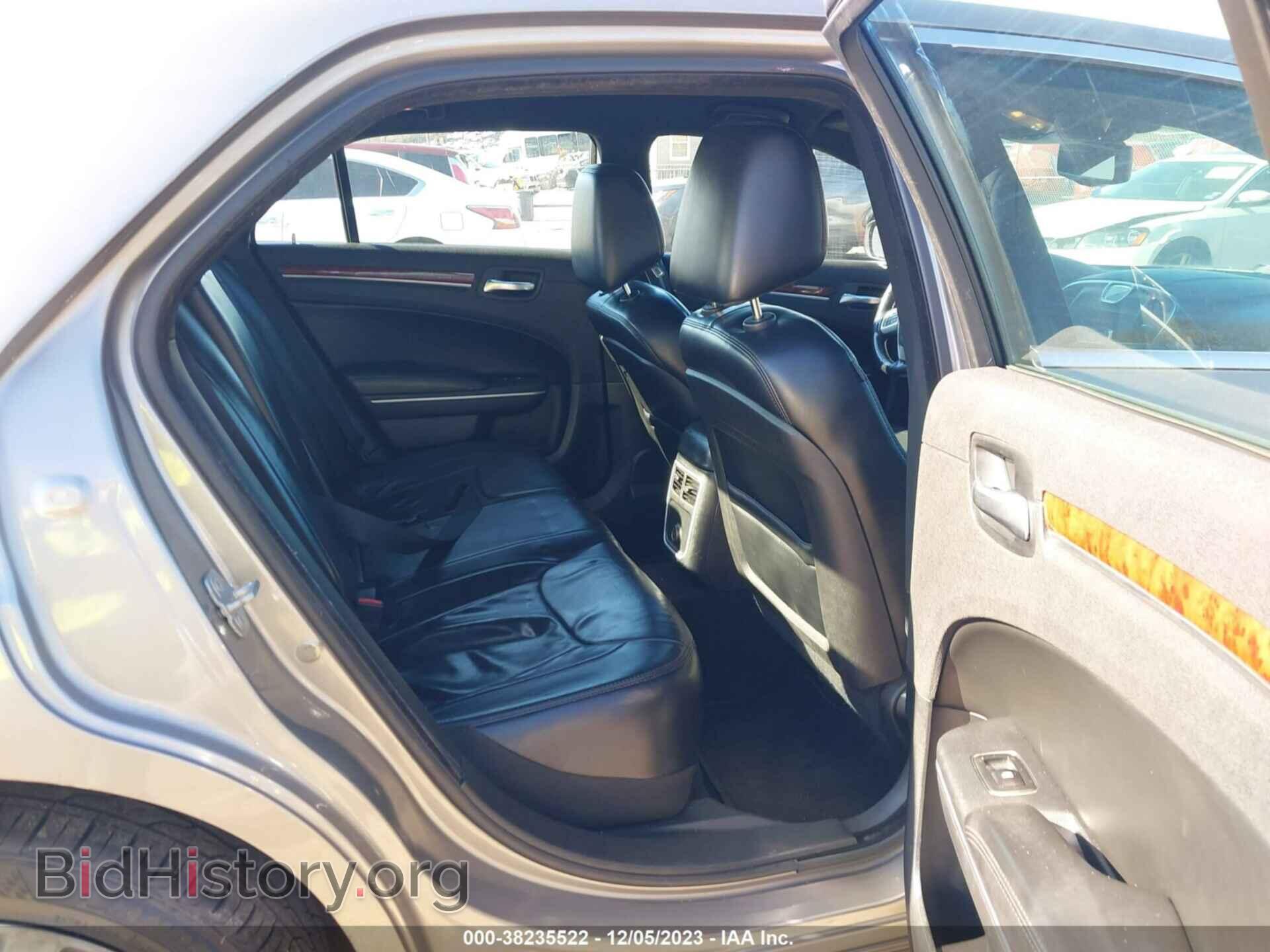 2014 CHRYSLER 300 - VIN: 2C3CCAAG7EH263275 - Фото 8