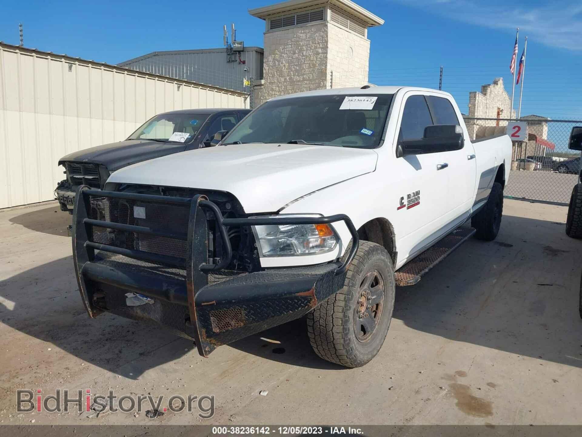 2017 RAM 3500 - VIN: 3C63R3HL8HG535109 - Фото 2