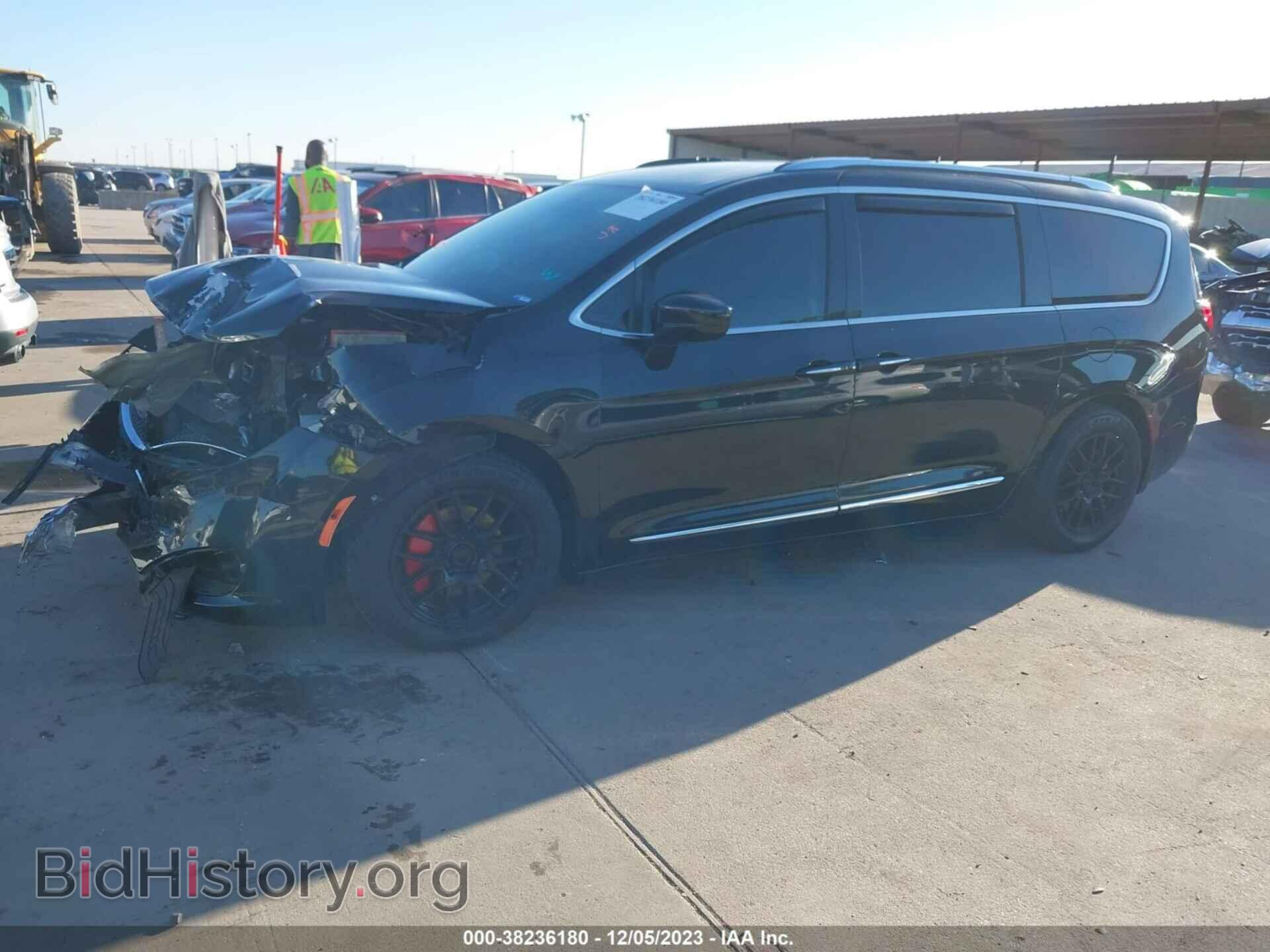 2018 CHRYSLER PACIFICA - VIN: 2C4RC1BGXJR123844 - Photo 14