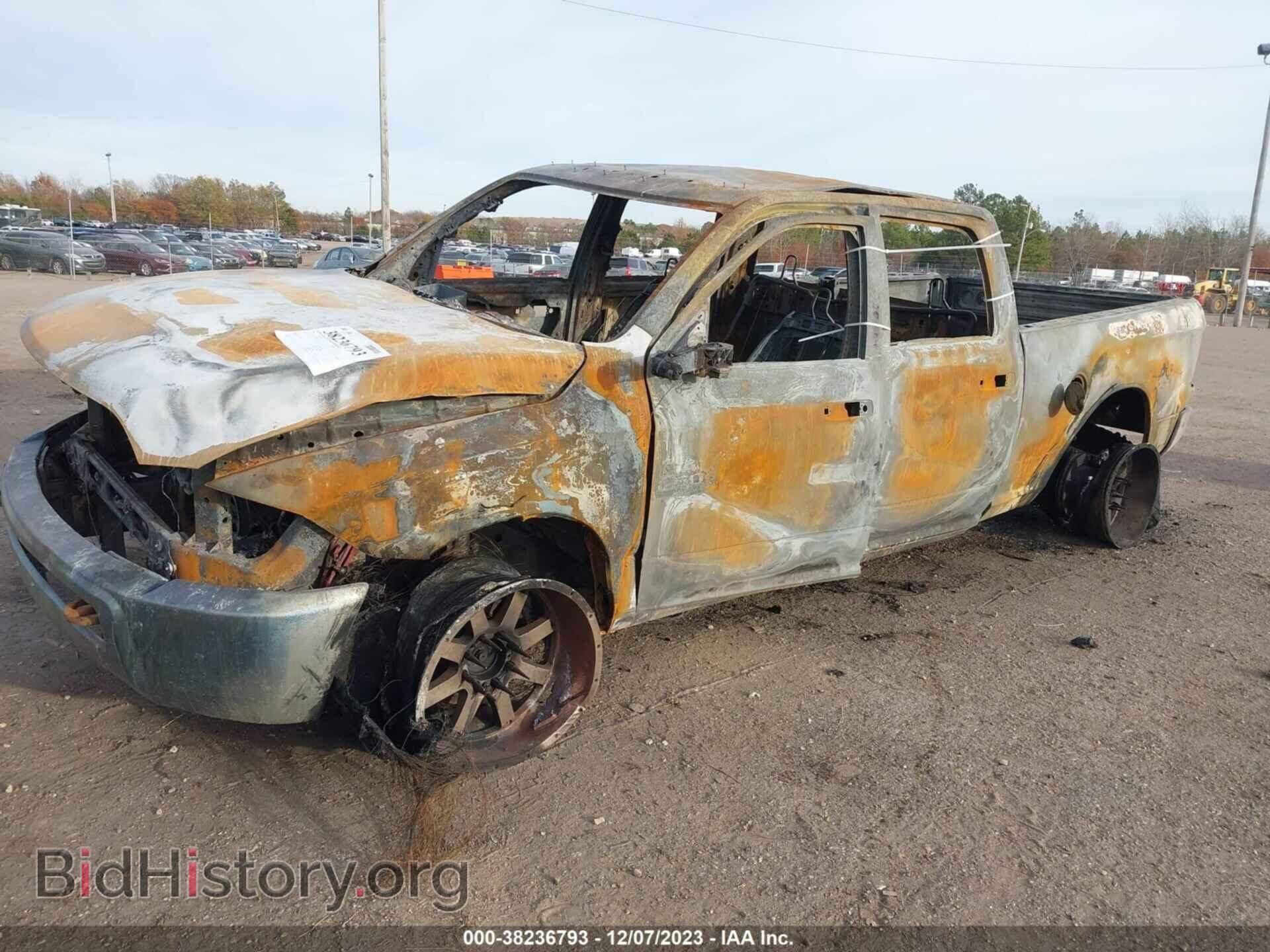 2014 RAM 2500 - VIN: 3C6UR5CL4EG200237 - Фото 2