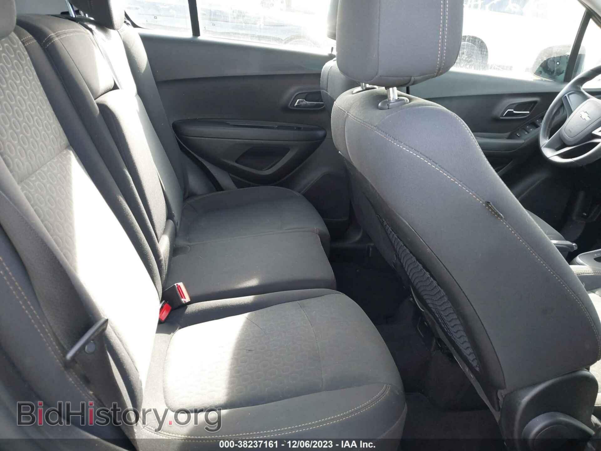 2019 CHEVROLET TRAX - VIN: 3GNCJNSB6KL215742 - Фото 8