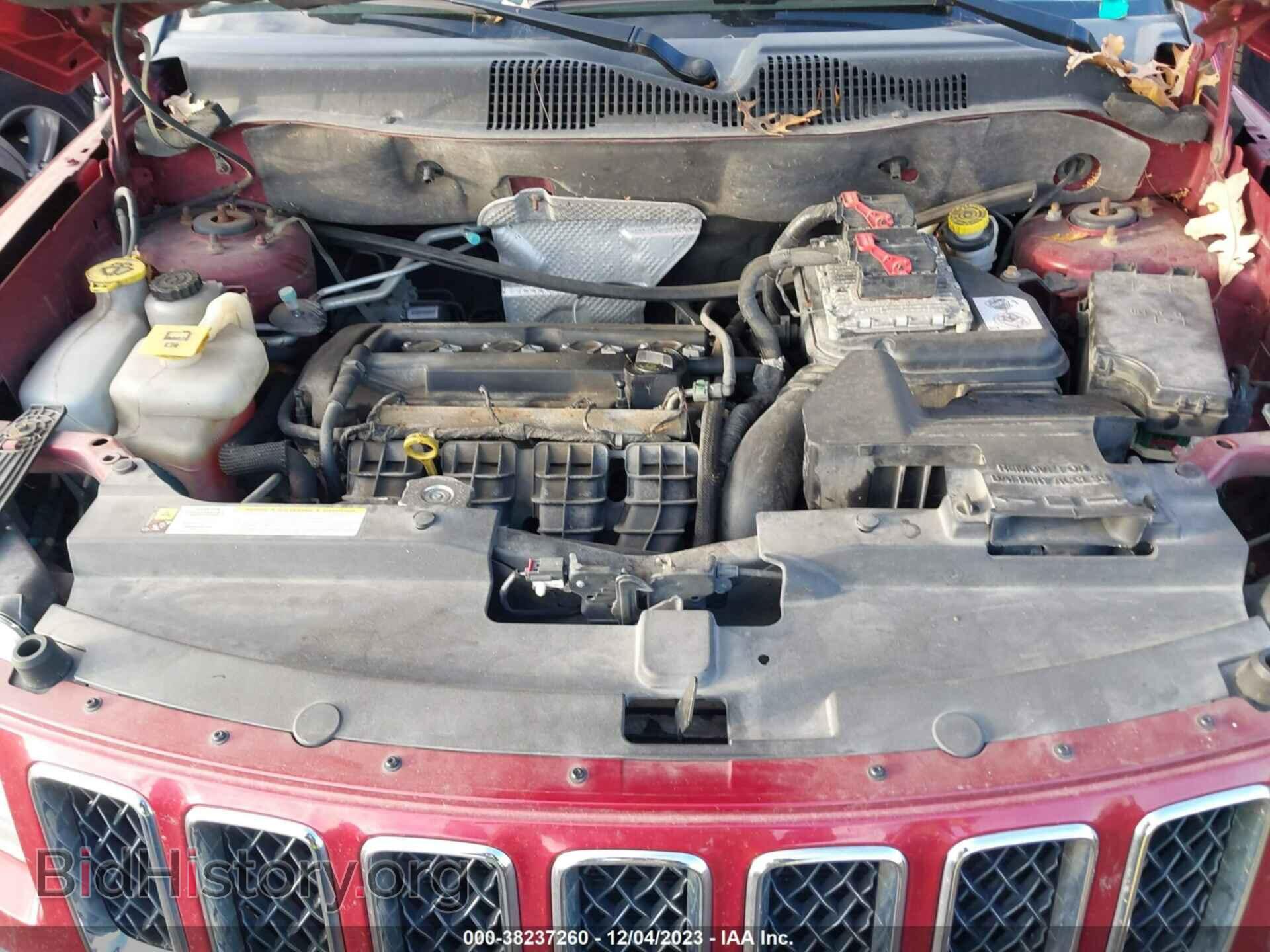 2011 JEEP COMPASS - VIN: 1J4NF5FB0BD134247 - Photo 10