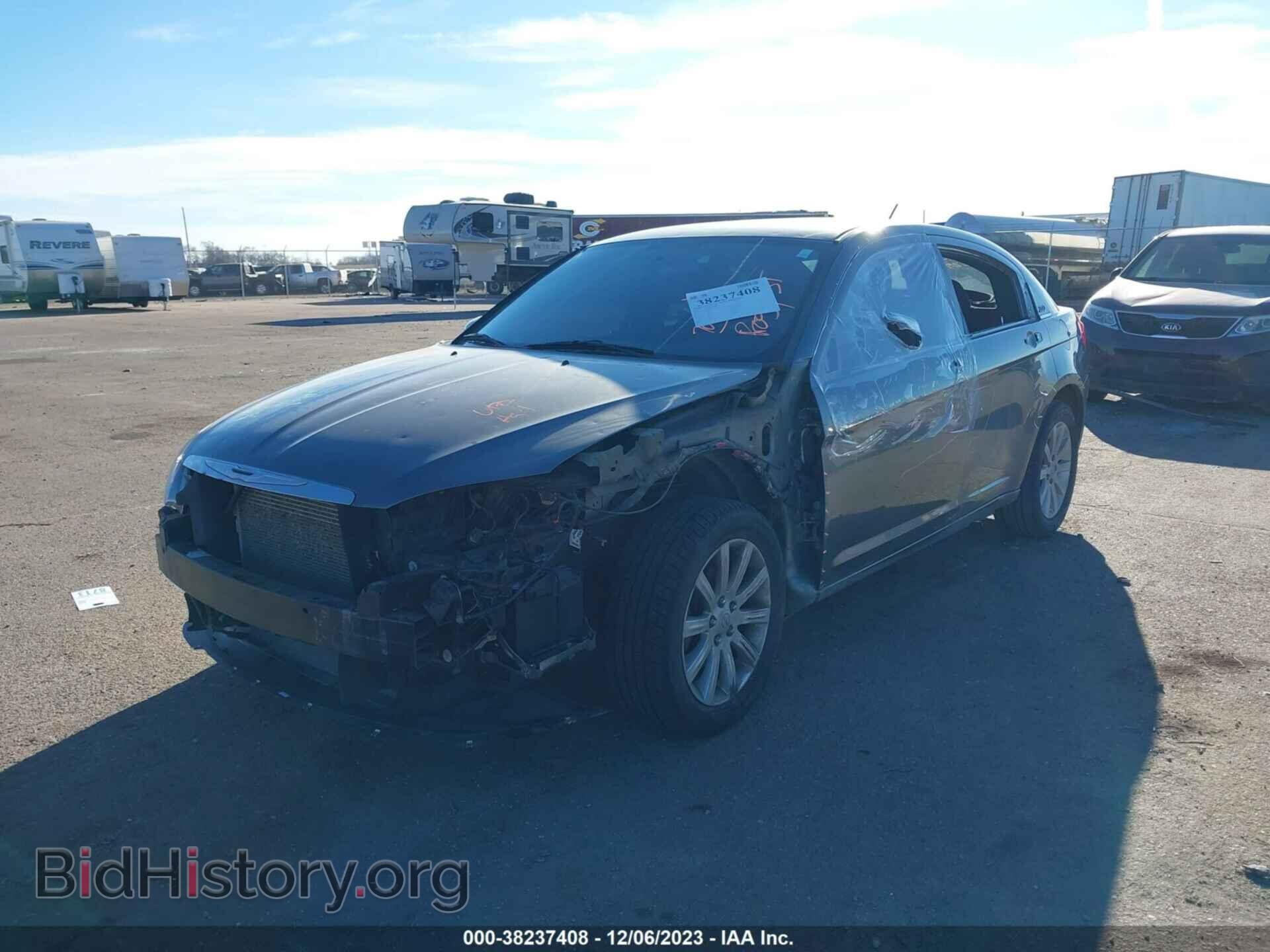 2013 CHRYSLER 200 - VIN: 1C3CCBBB3DN575060 - Фото 6