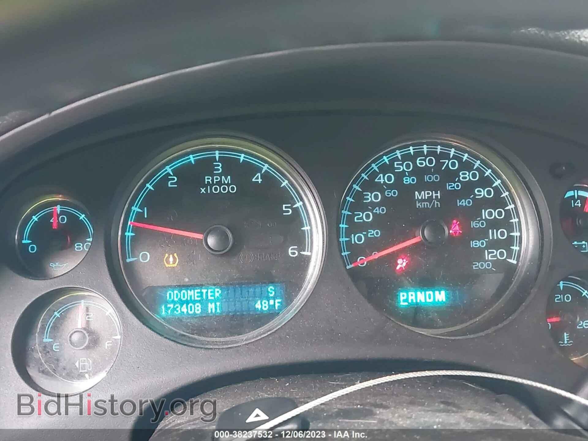 2011 GMC YUKON - VIN: 1GKS2EEF6BR277901 - Фото 7