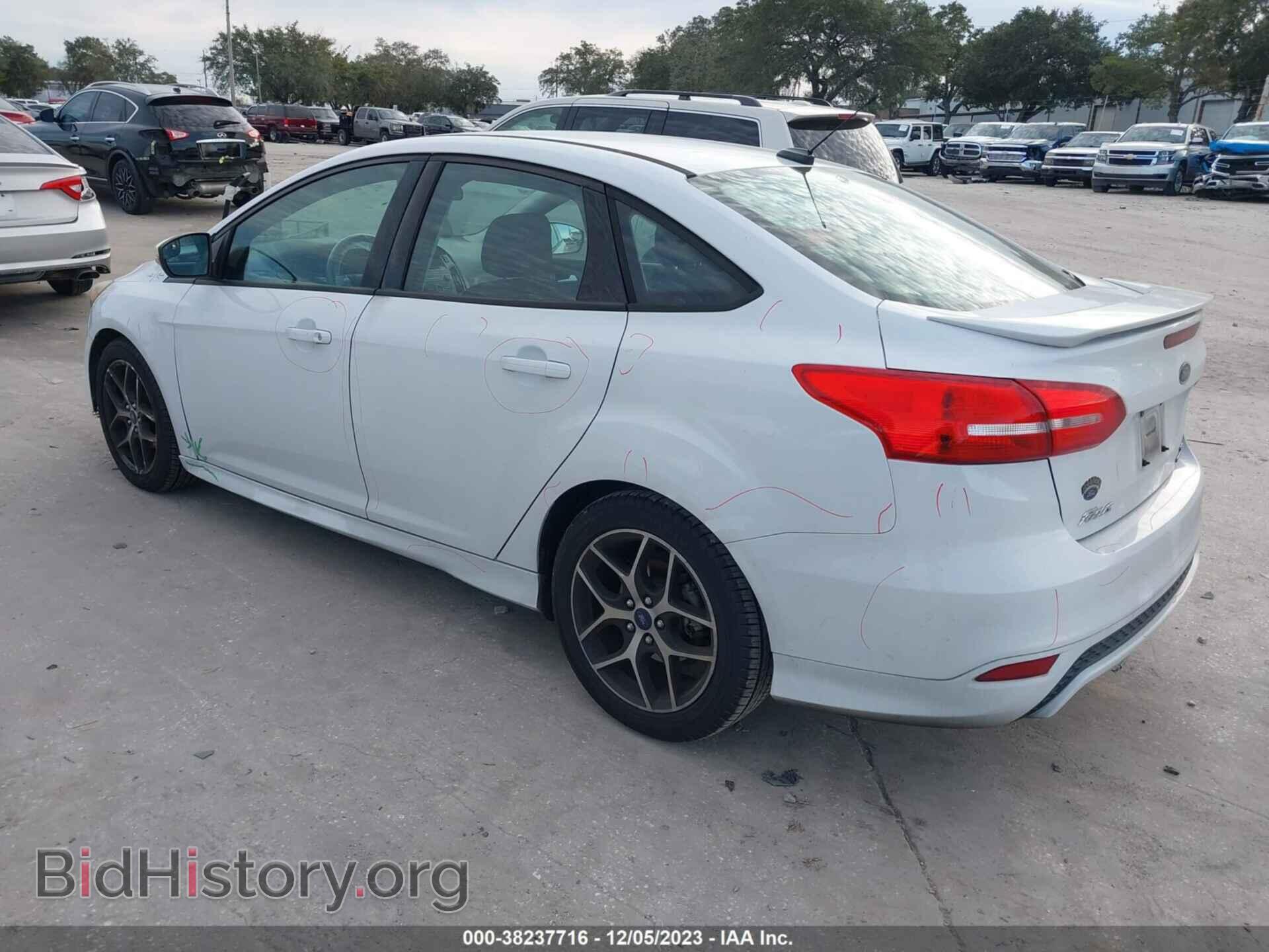 2015 FORD FOCUS - VIN: 1FADP3F26FL252940 - Фото 3