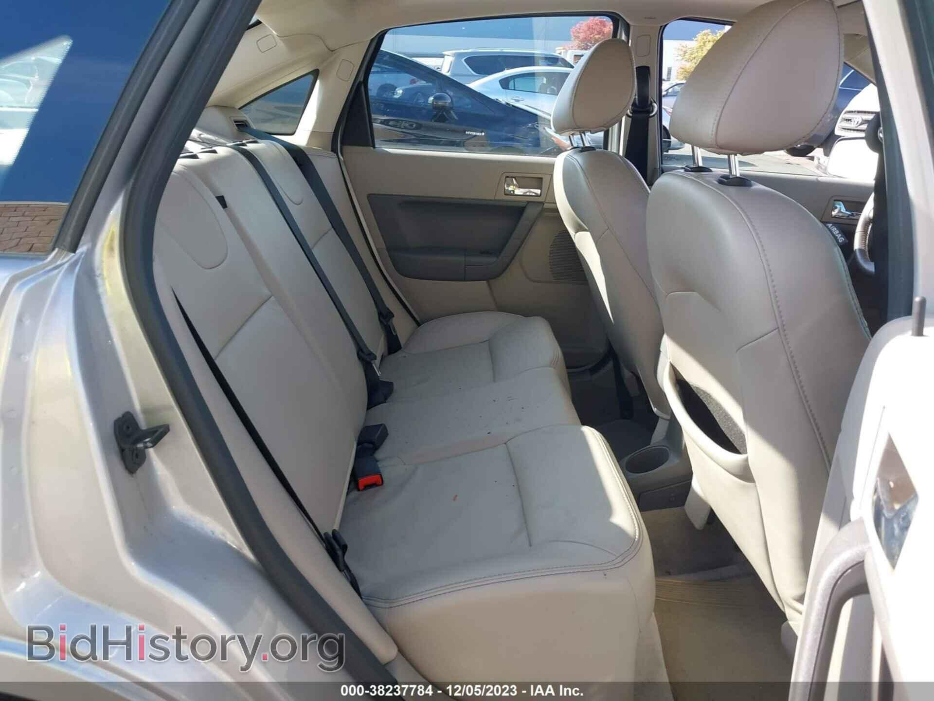 2009 FORD FOCUS - VIN: 1FAHP37N89W113714 - Фото 8
