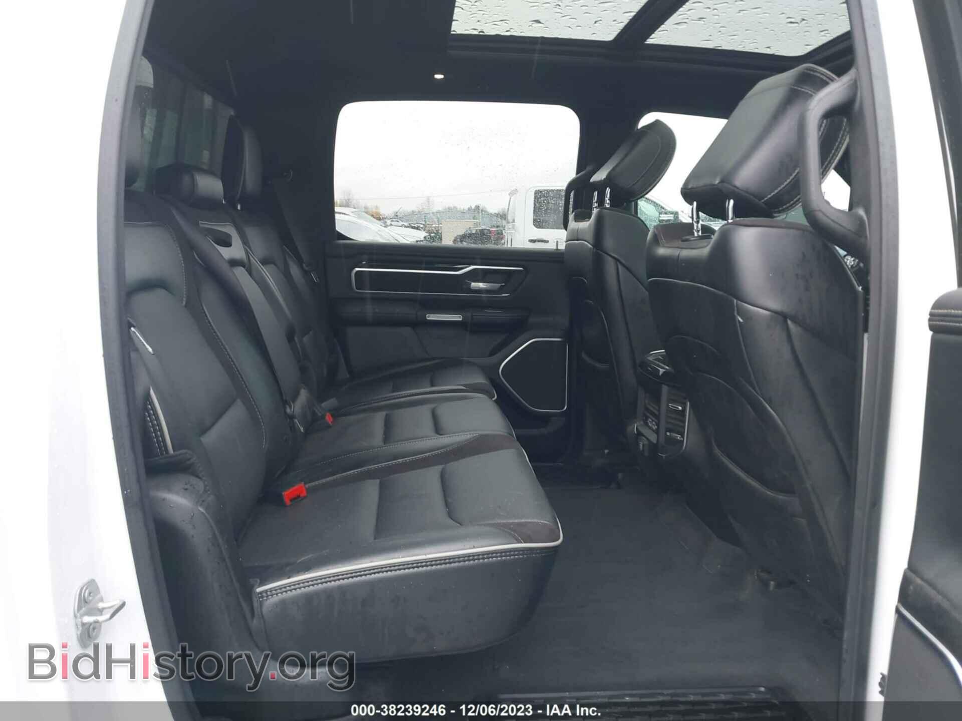 2020 RAM 1500 - VIN: 1C6SRFJM2LN206793 - Фото 8