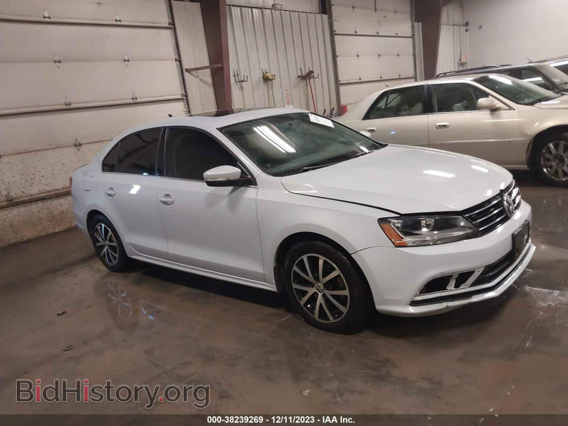 Фотография 3VWDB7AJXHM247284 - VOLKSWAGEN JETTA 2017