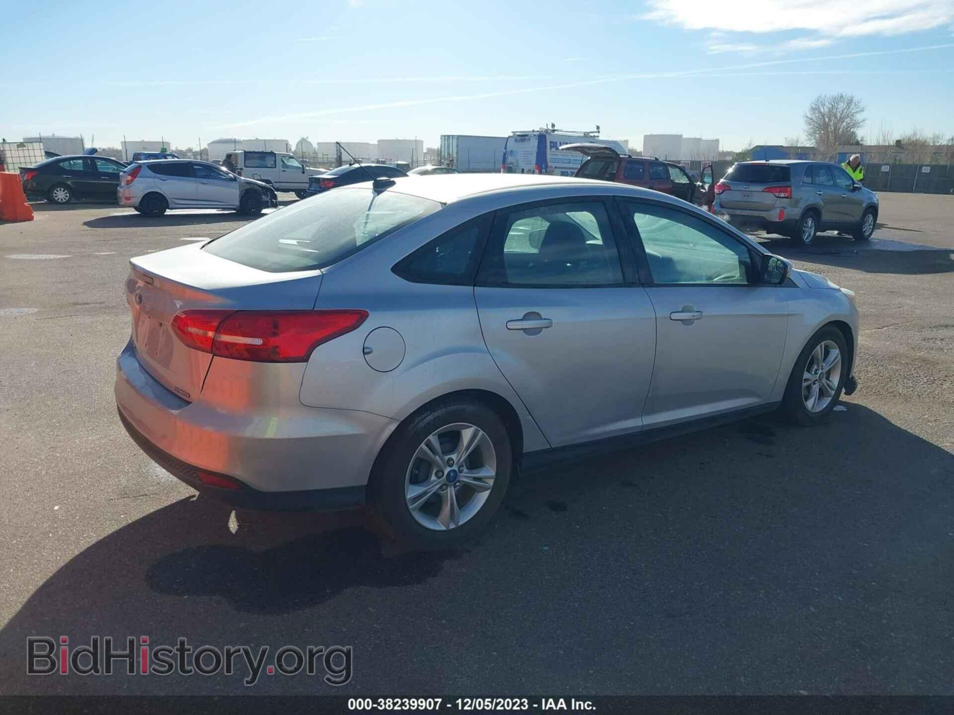 2015 FORD FOCUS - VIN: 1FADP3F21FL317600 - Фото 4