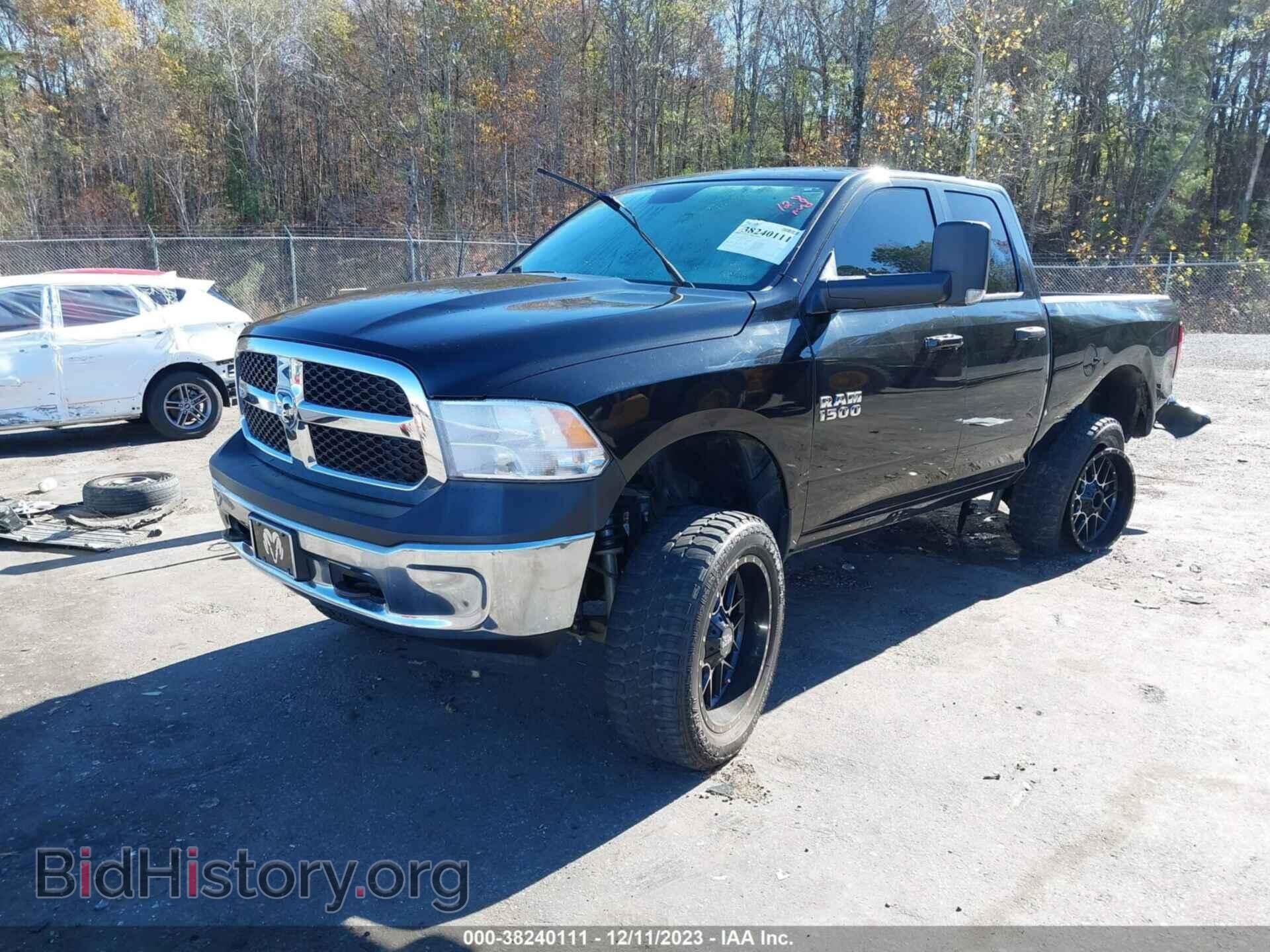 2018 RAM 1500 - VIN: 1C6RR7FT4JS328073 - Фото 2